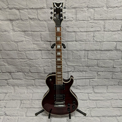 Dean Thoroughbred Deluxe Scary Cherry
