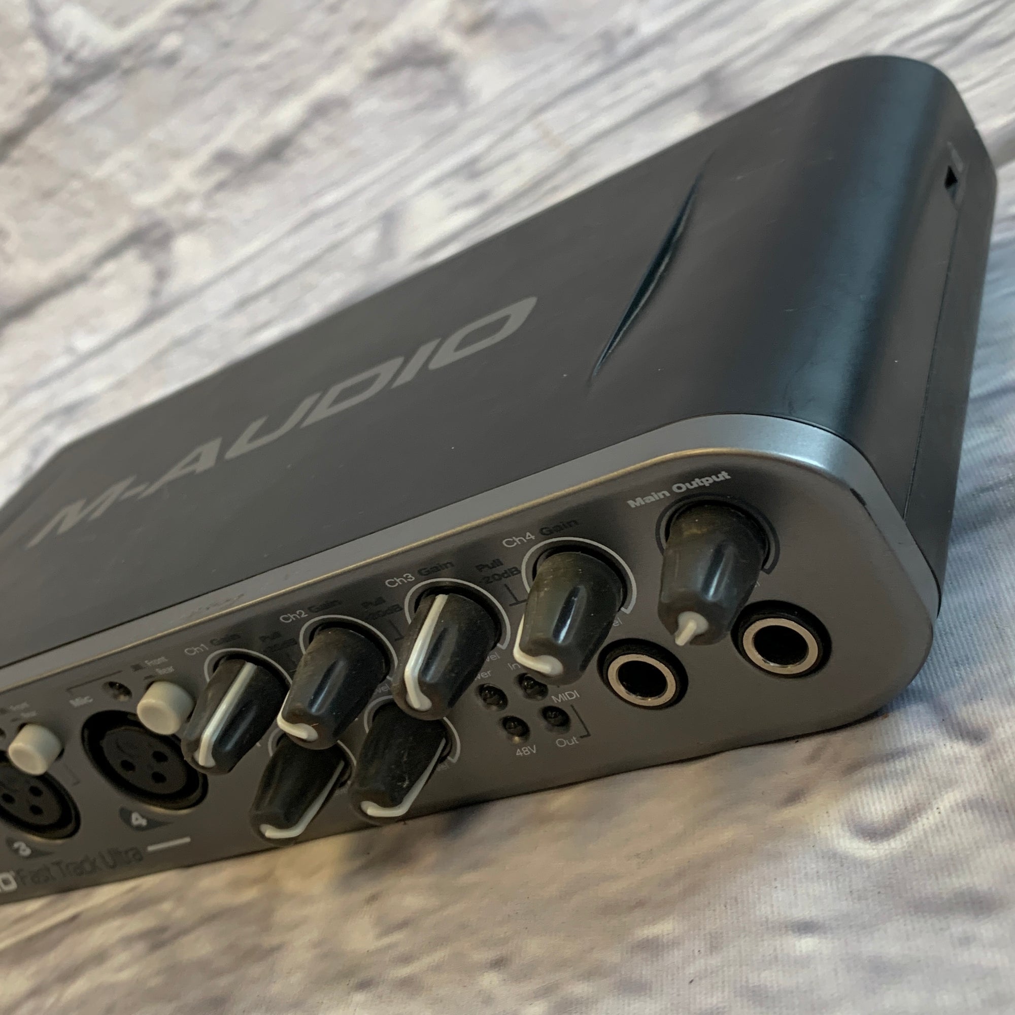 M-Audio Fast Track Ultra Interface