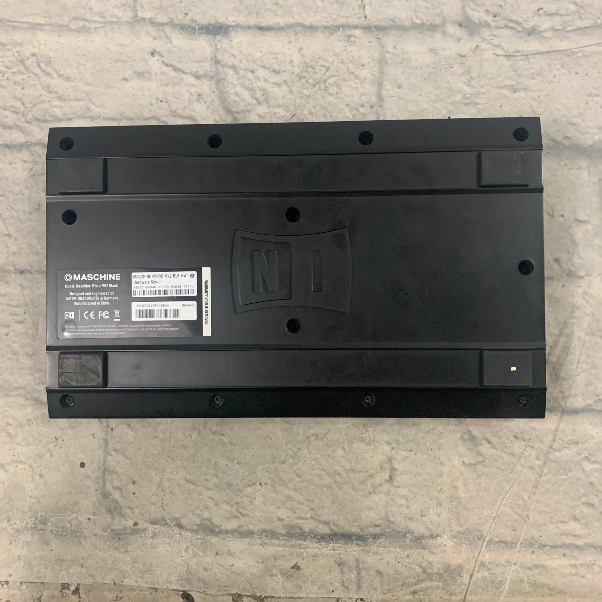 DTM・DAW MASCHINE MIKRO MK2 BL HW Amazon.com: Native Instruments Maschine Mikro MK2 Groove