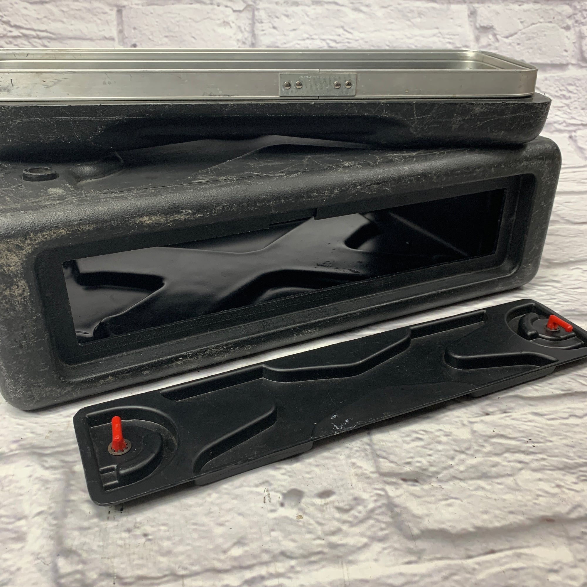 SKB 2U Roto-Molded Shallow Rack Case