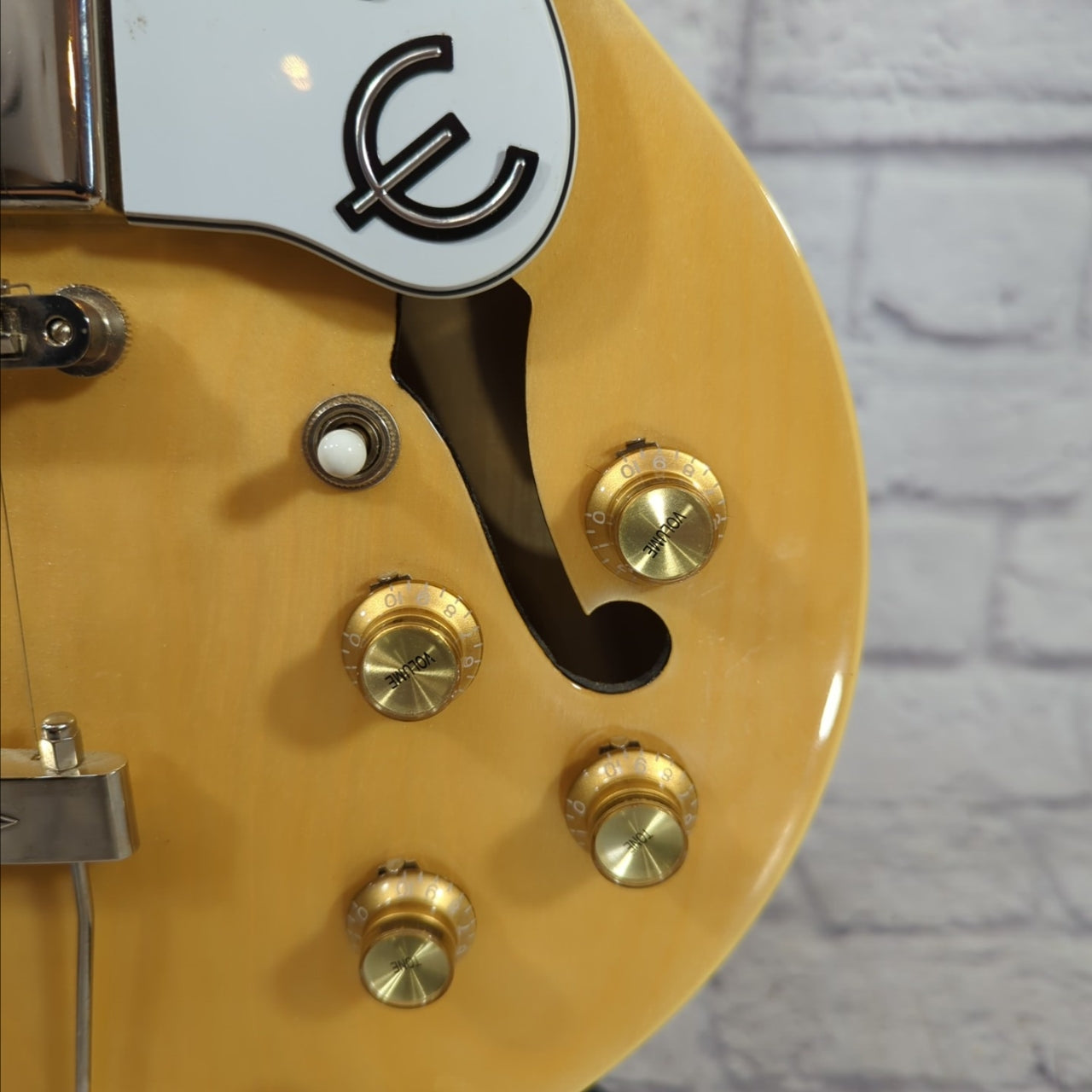 Epiphone 2016 Casino Coupe Natural Finish Hollow Body Electric Guitar