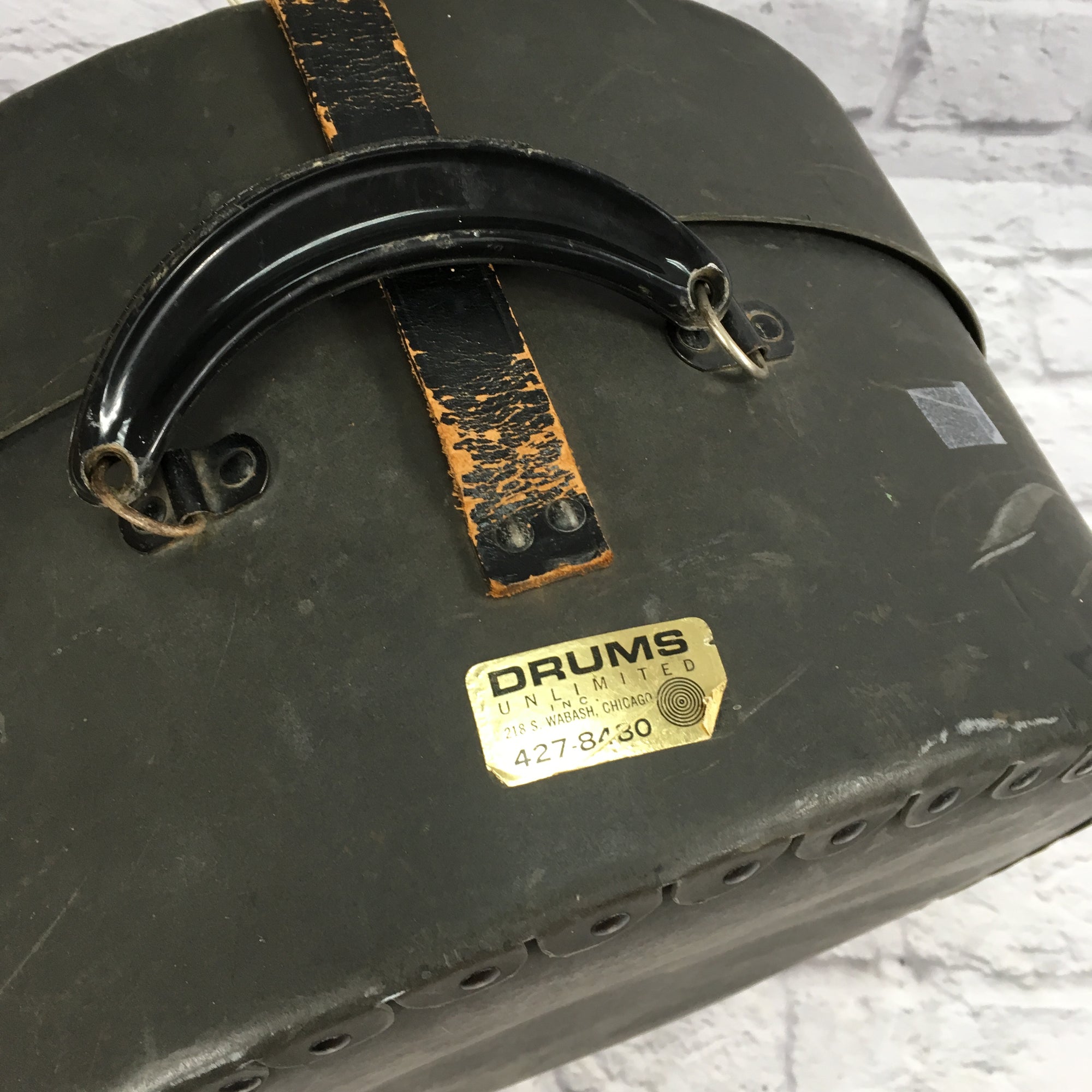 Vintage Ludwig 14in Fibre Snare Drum Case  Yellow Logo