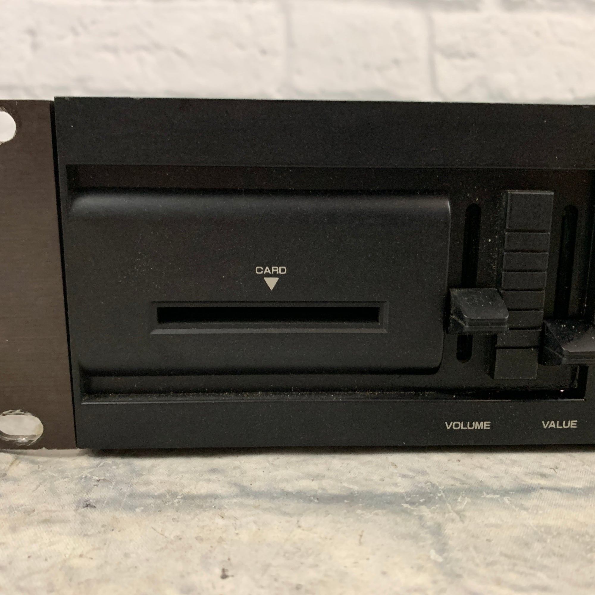 Kawai K4r 16-Bit Digital Synthesizer Rackmount Module