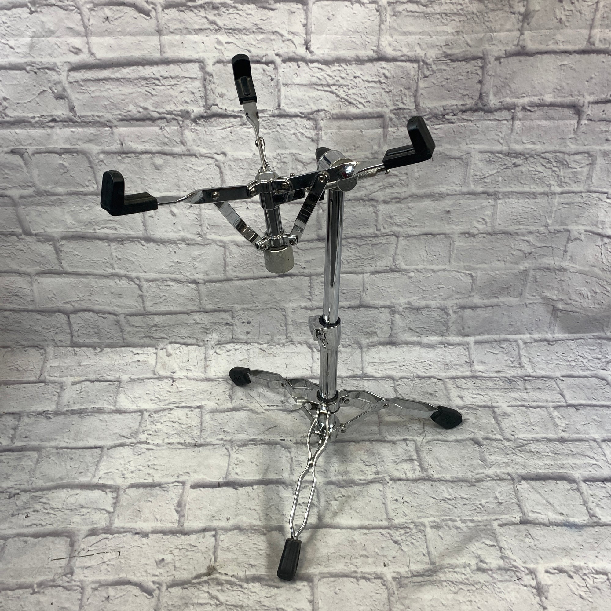 DW 9000 Series Snare Stand