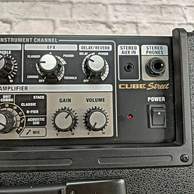 Roland Cube Street Battery Powered Combo Amp