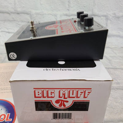 Electro-Harmonix Big Muff Fuzz Pedal