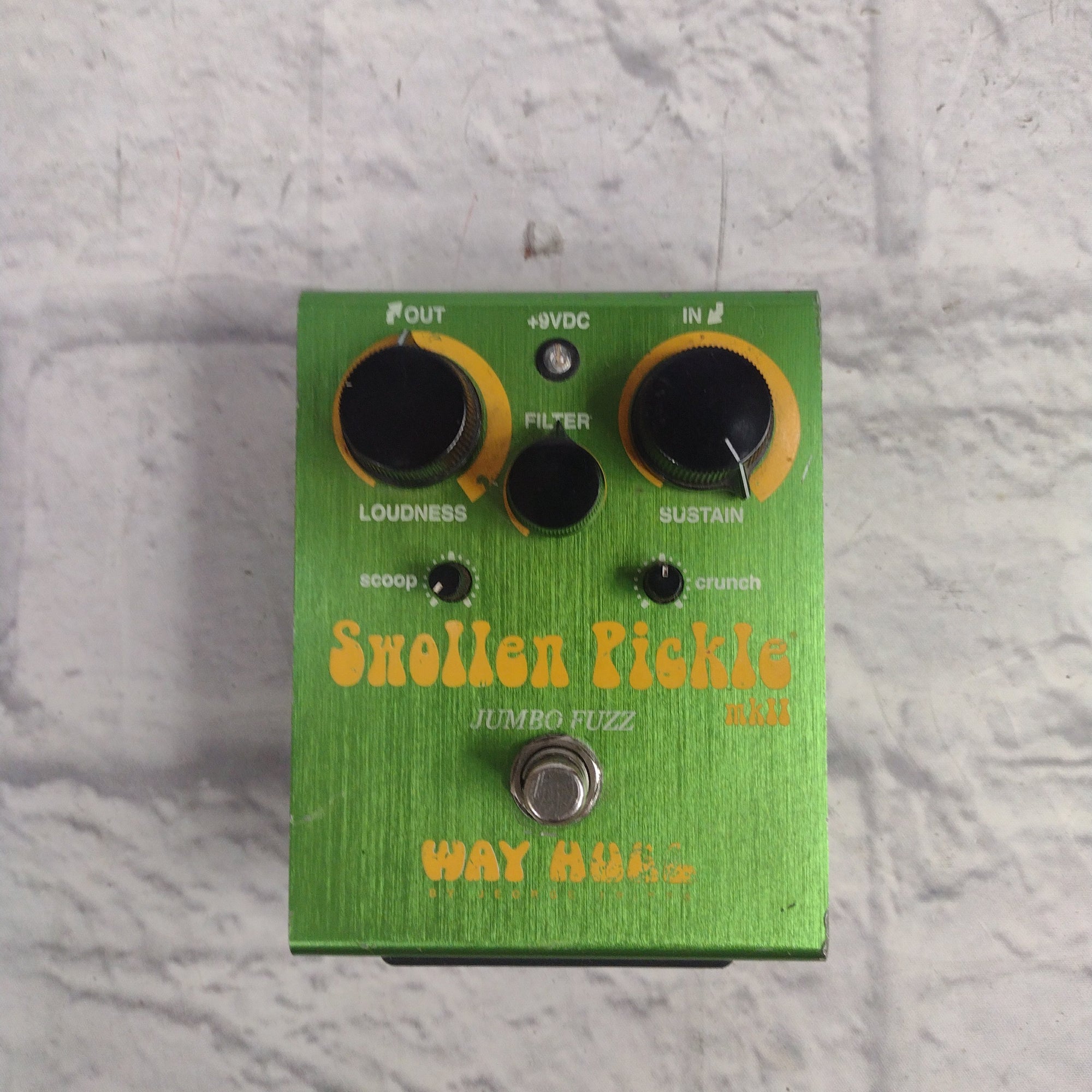 Way Huge Electronics Swollen Pickle MkII Fuzz Pedal