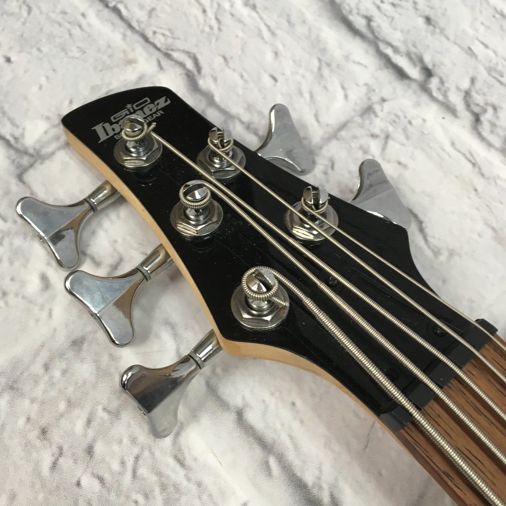 Ibanez GSR205 1P-10 5 String Bass