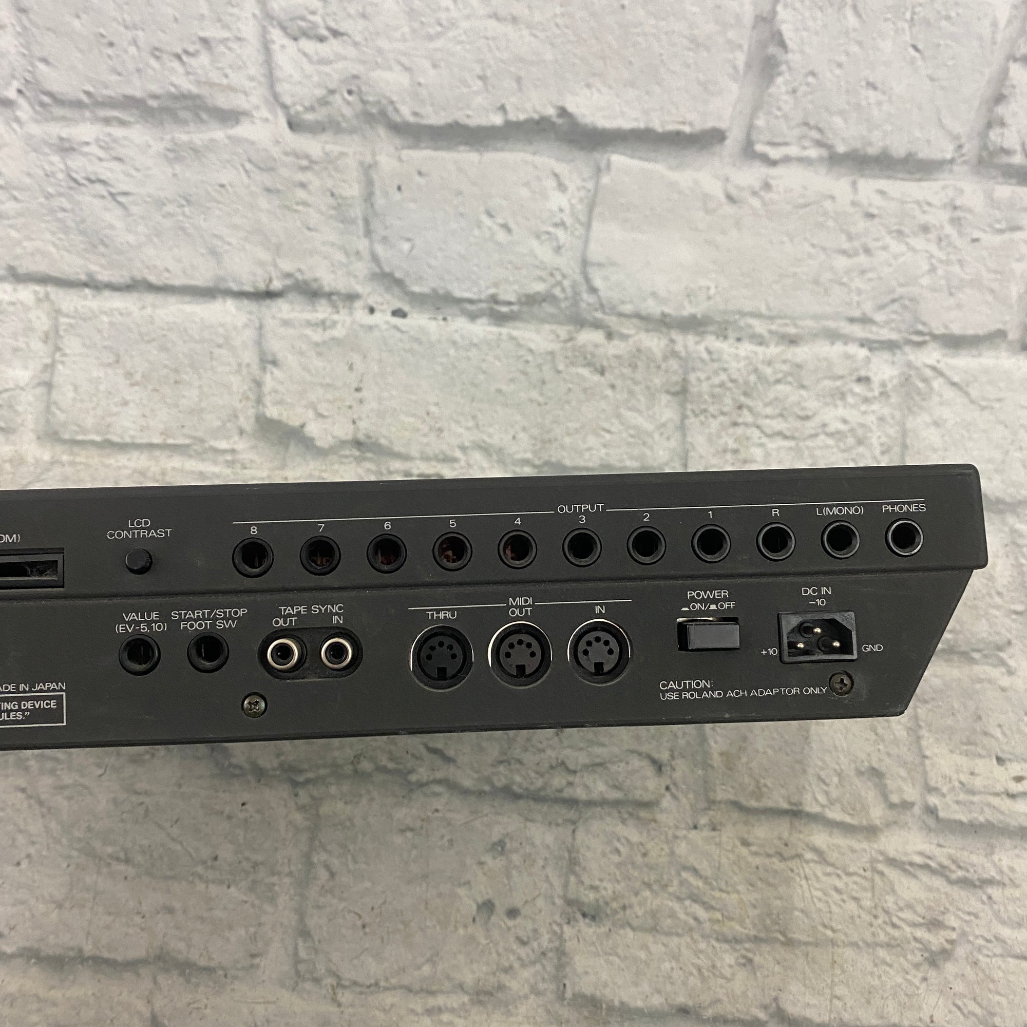 Roland R-8 Human Rhythm Composer Drum Machine