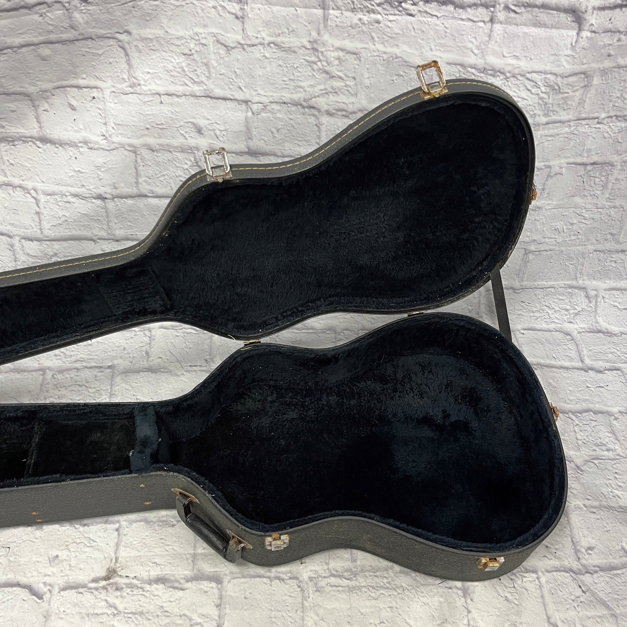 Vintage Unknown Acoustic Hard Case