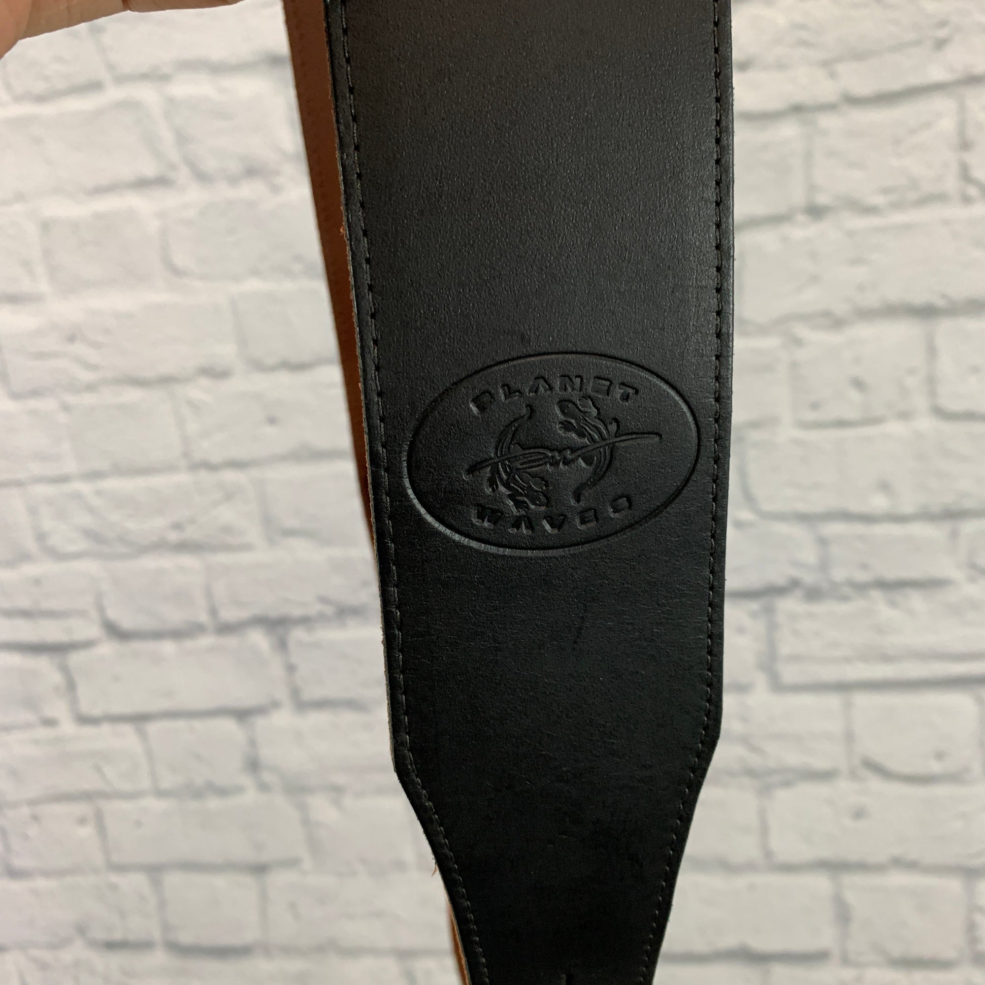 Planet Waves 25XLOO 2.5" Black / Brown Reversible Full Grain Leather Guitar Strap