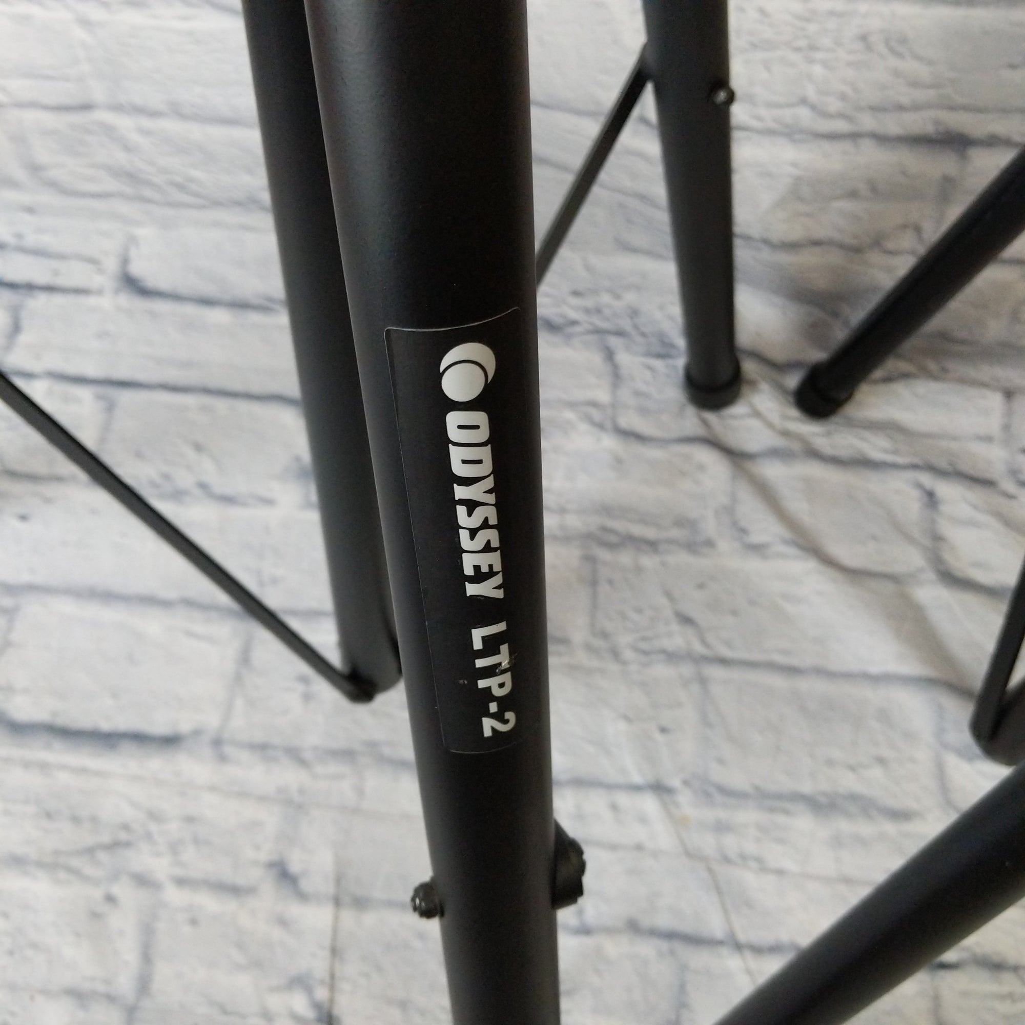 Musicians Gear Speaker Pole Stands with Gator 58" Dual Compartment Speaker Stand Bag