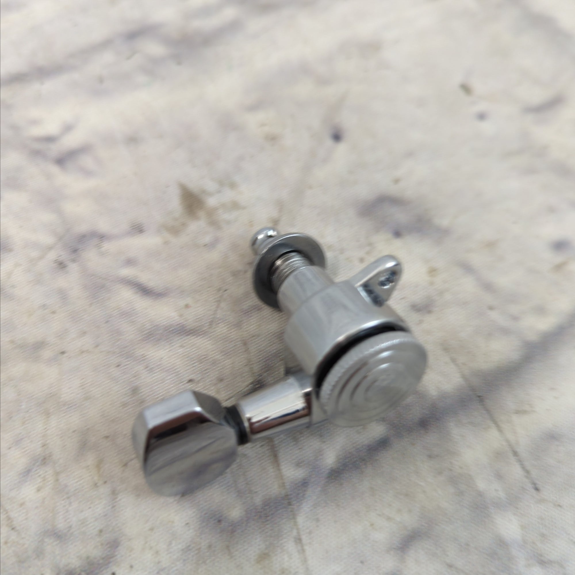 Chrome Locking Tuners K.D Chrome
