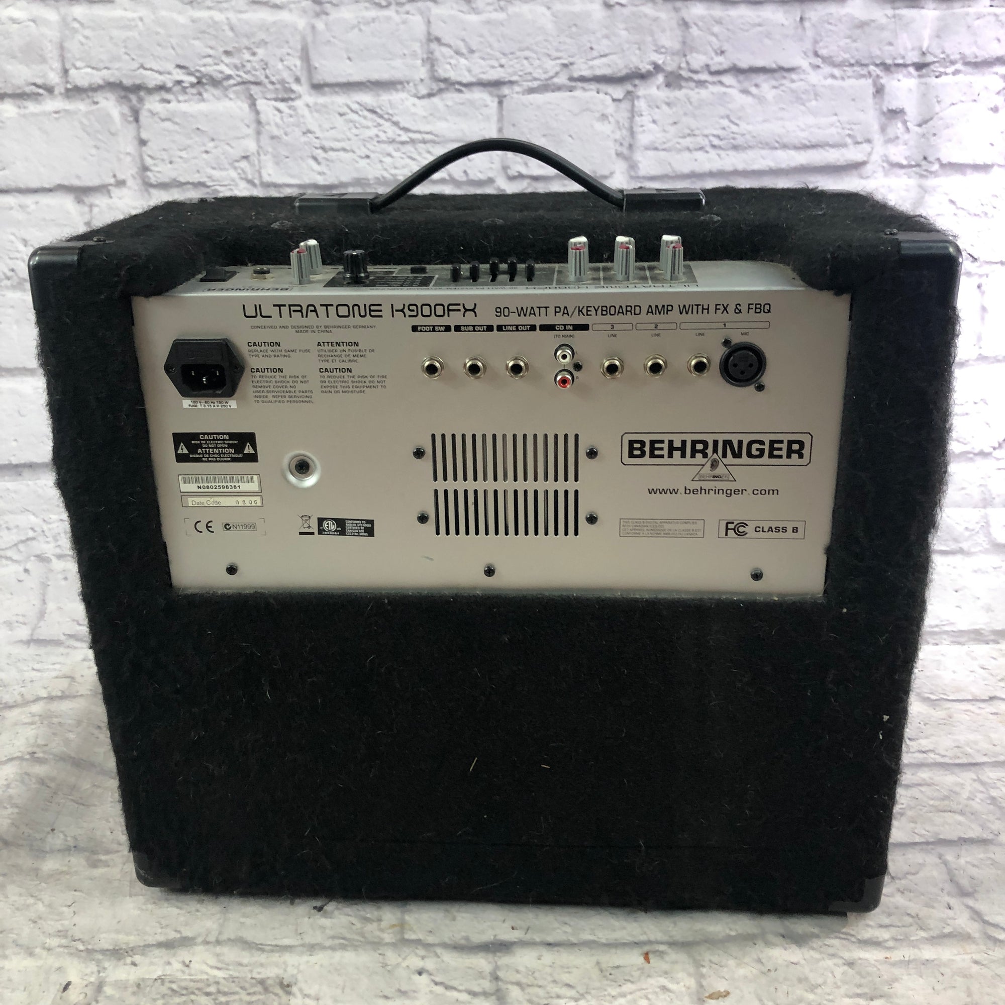 Behringer K900FX Keyboard Combo Amp