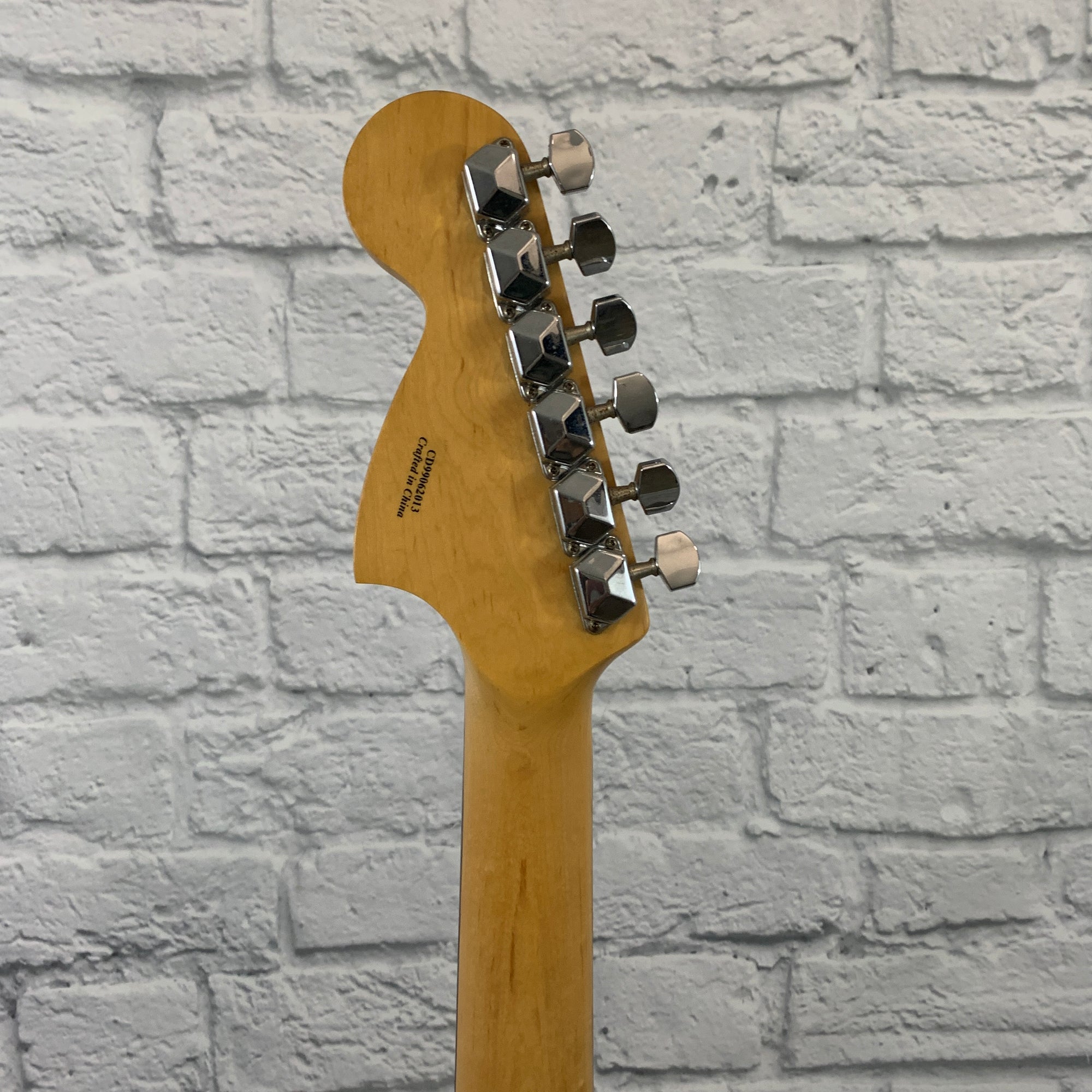 Squier Affinity Project Strat Neck and Body