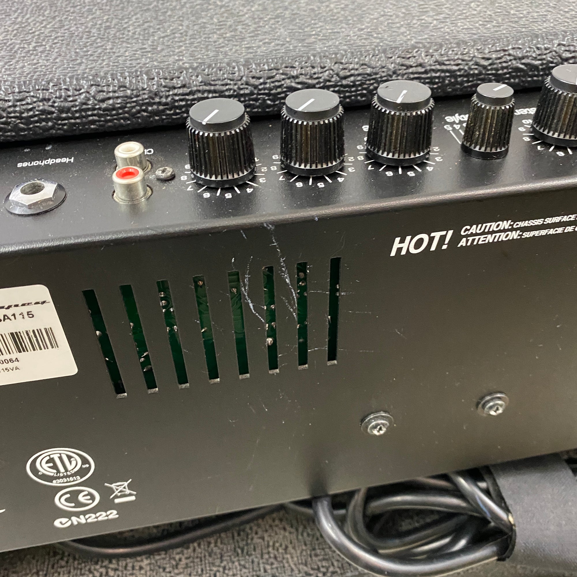 Ampeg BA-115 Bass Guitar Combo Amp AS IS