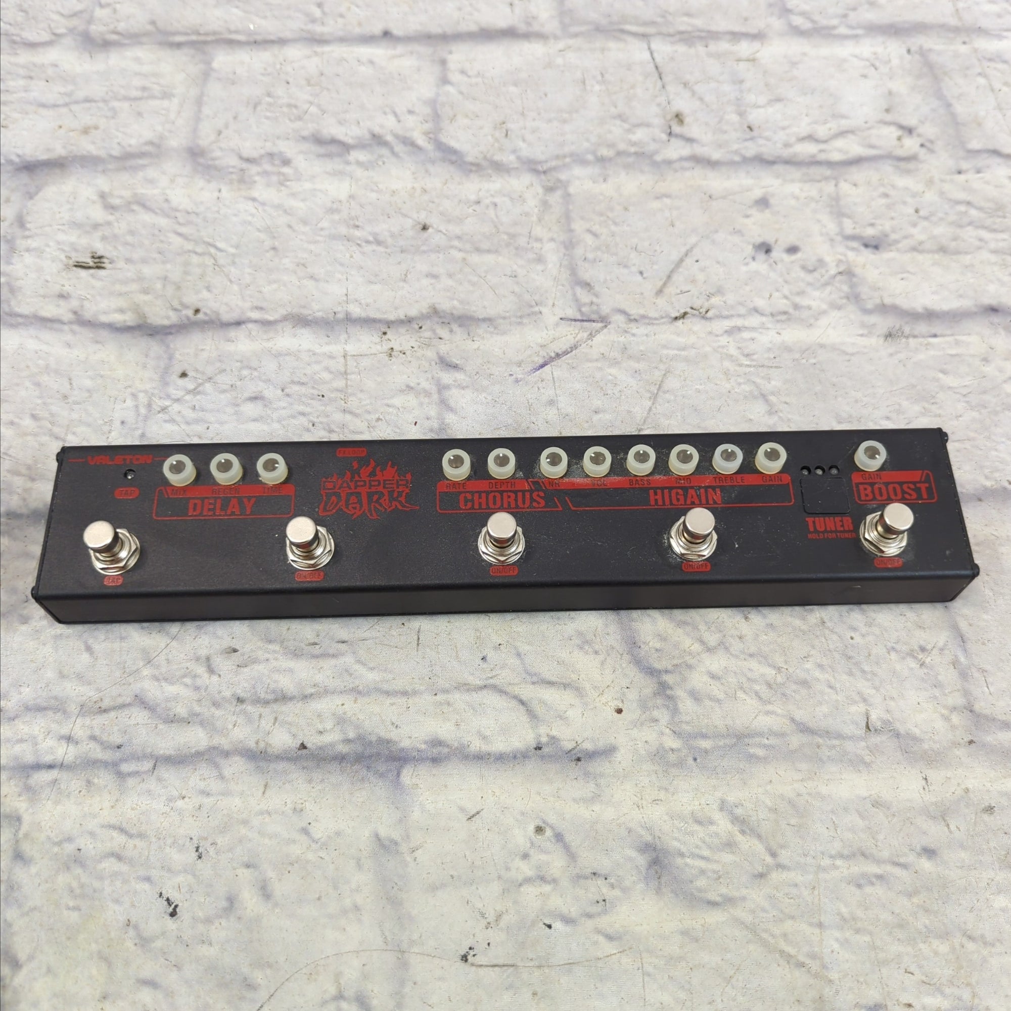 Valeton VES-3 Dapper Dark Multi Effects Strip