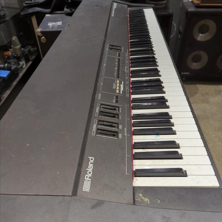 Roland RD-300  Digital Piano
