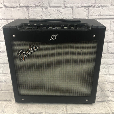 Fender Mustang II V.2 PR825 Guitar Combo Amp