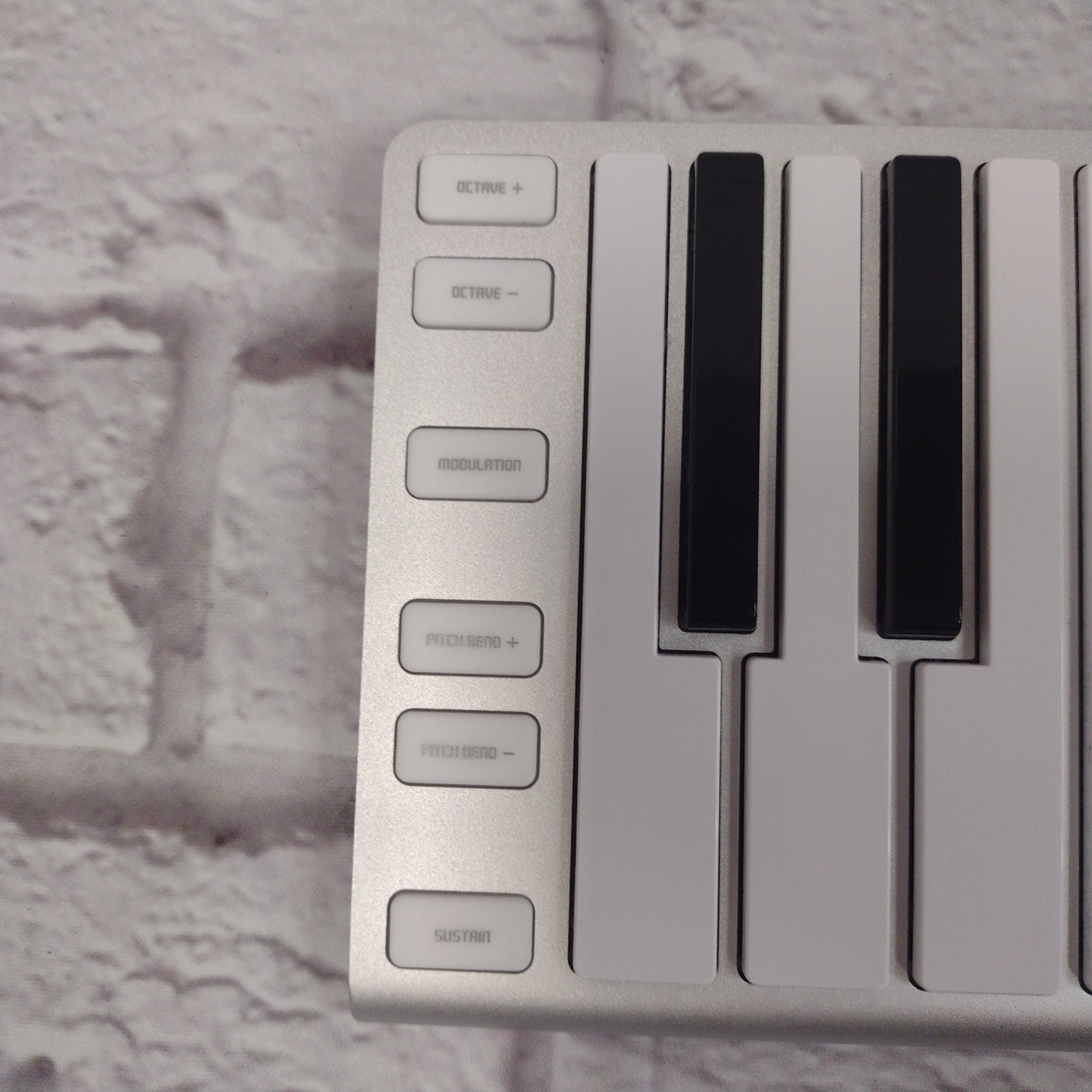 CME Xkey Air 25 Key Midi Controller - Evolution Music