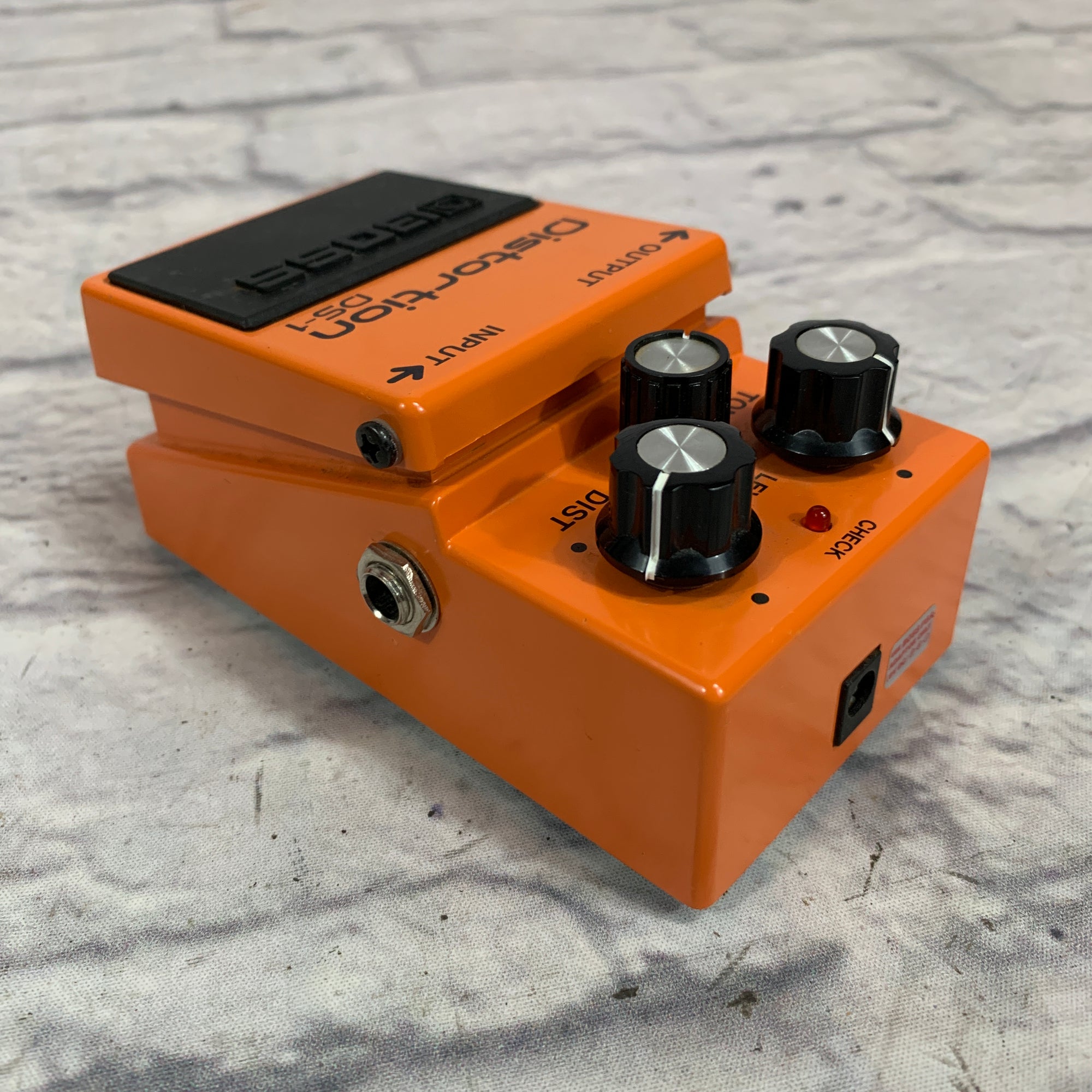 Boss DS-1 Distortion Pedal