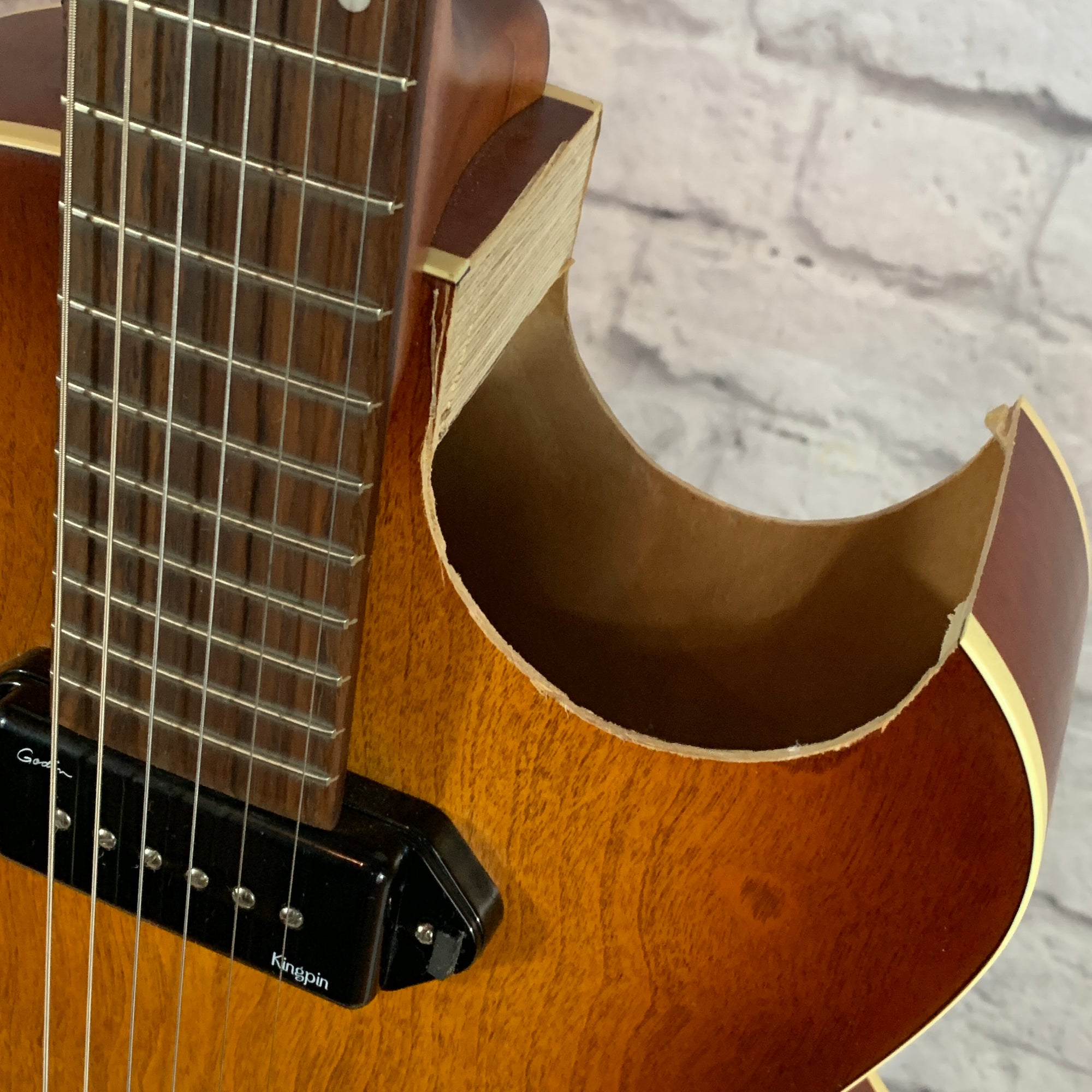 Godin 5th Avenue Kingpin P90 Hollowbody Electric Guitar