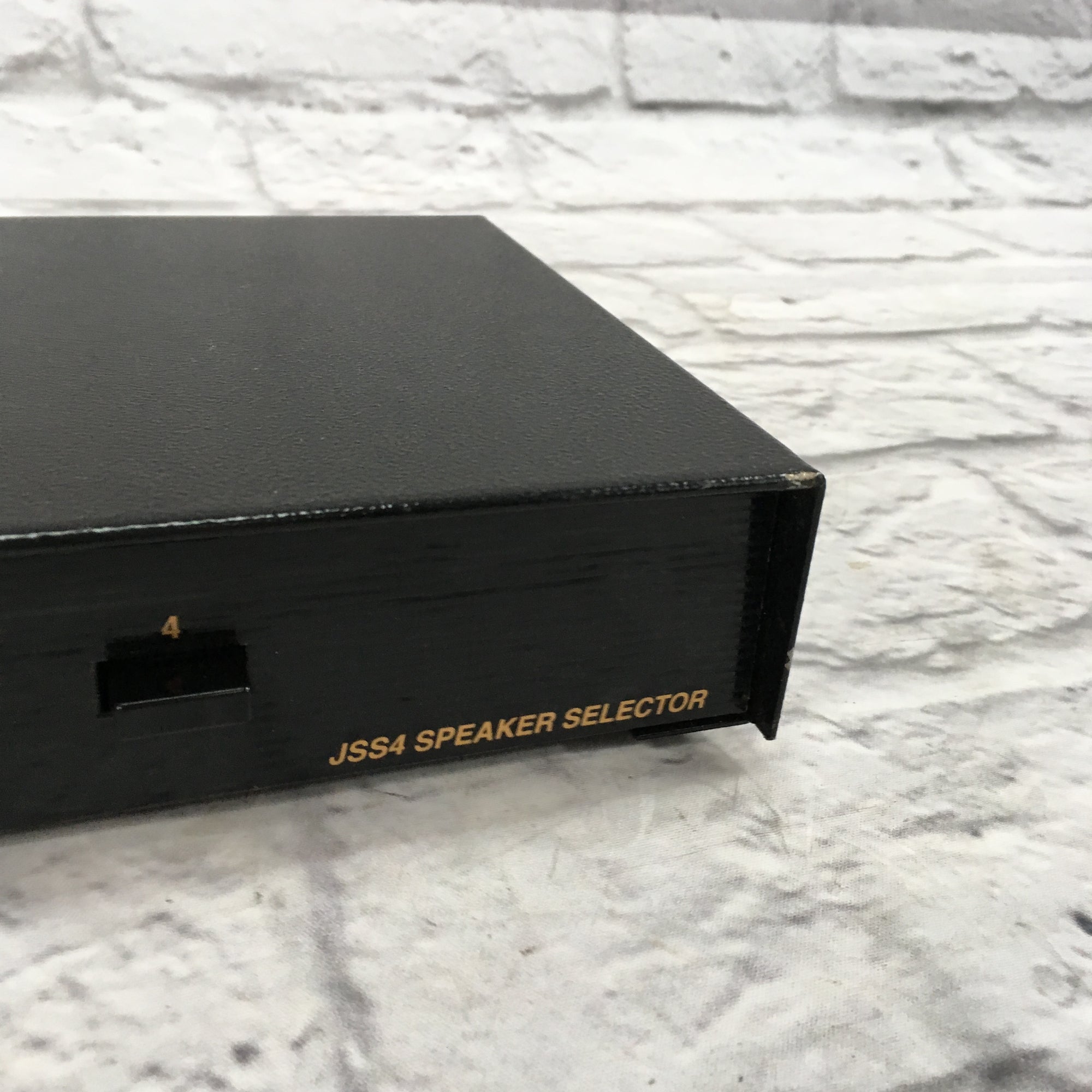 Jamo JSS4 Speaker Selector