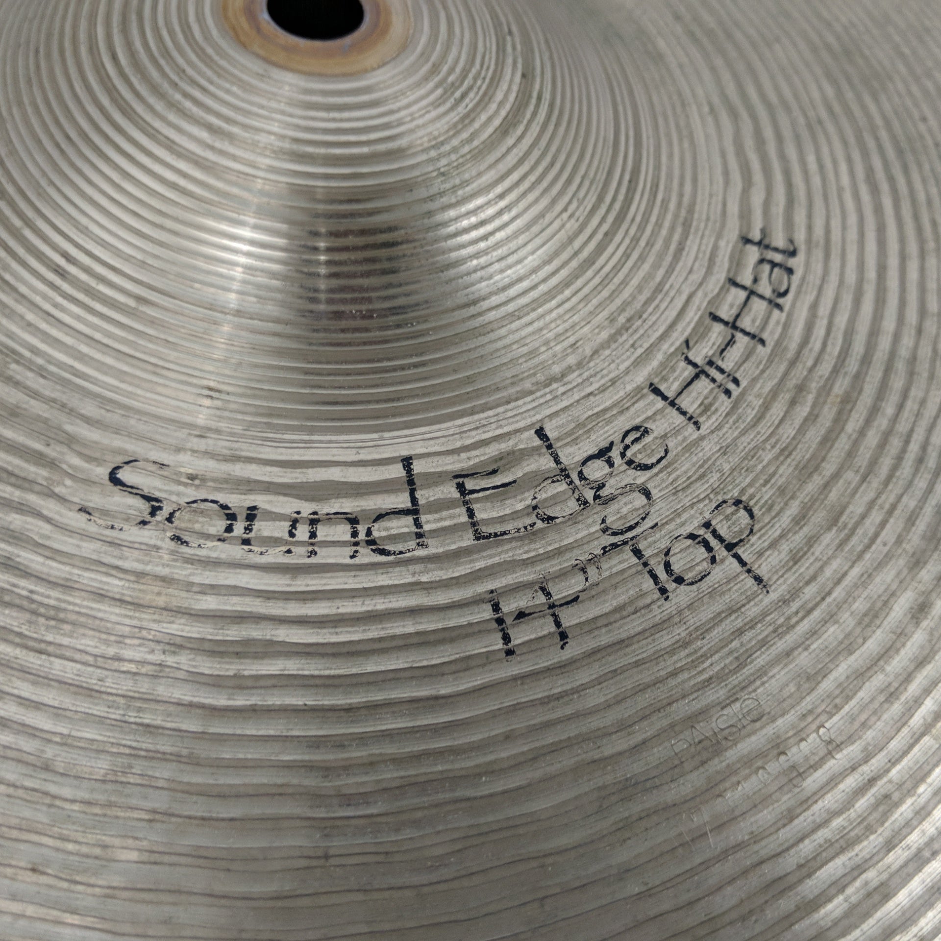 Paiste 14" Signature Sound Edge Hi-Hat Cymbals (Pair) Traditional