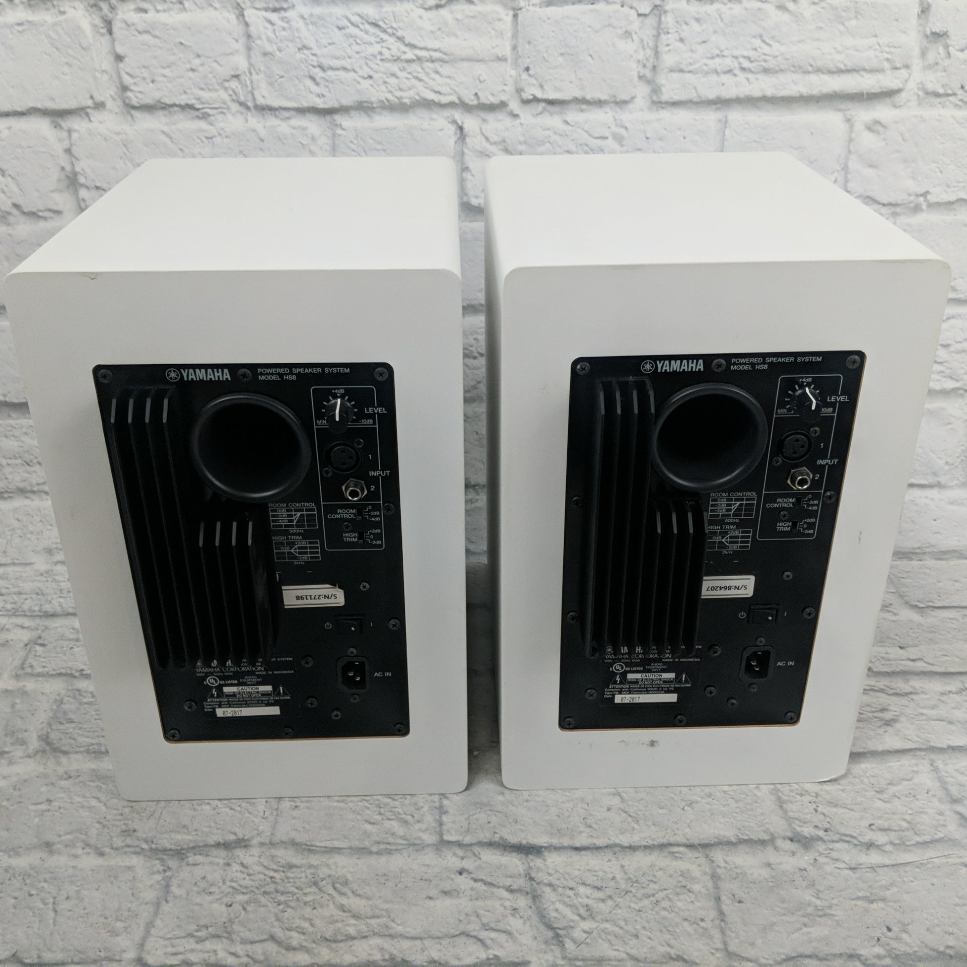YAMAHA HS8 ペア YAMAHA HS8 (ペア)(ヤマハ・モニタースピーカー定番モデル