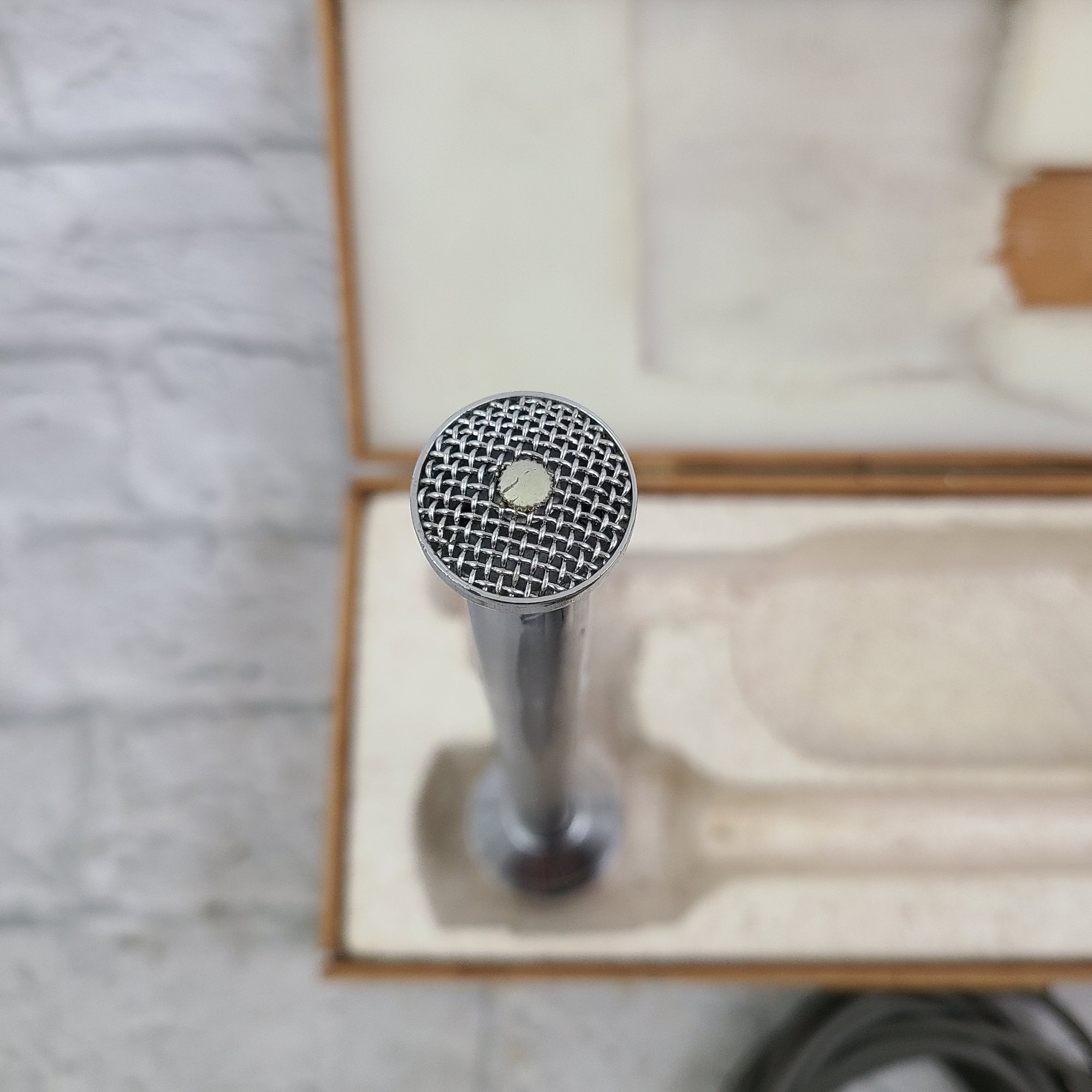 Electro Voice 644 Sound Spot Dynamic Shotgun Cardioid Microphone (Pair)