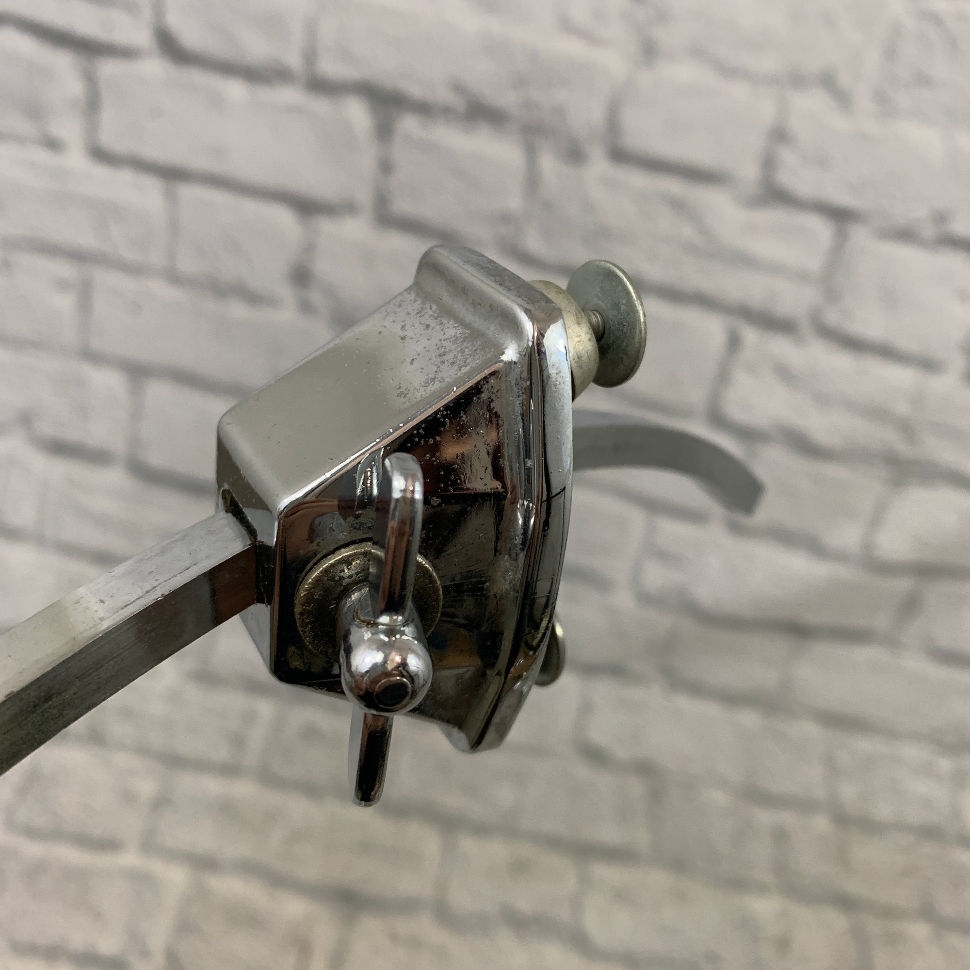 Ludwig Bass Drum Spur Mount With Leg