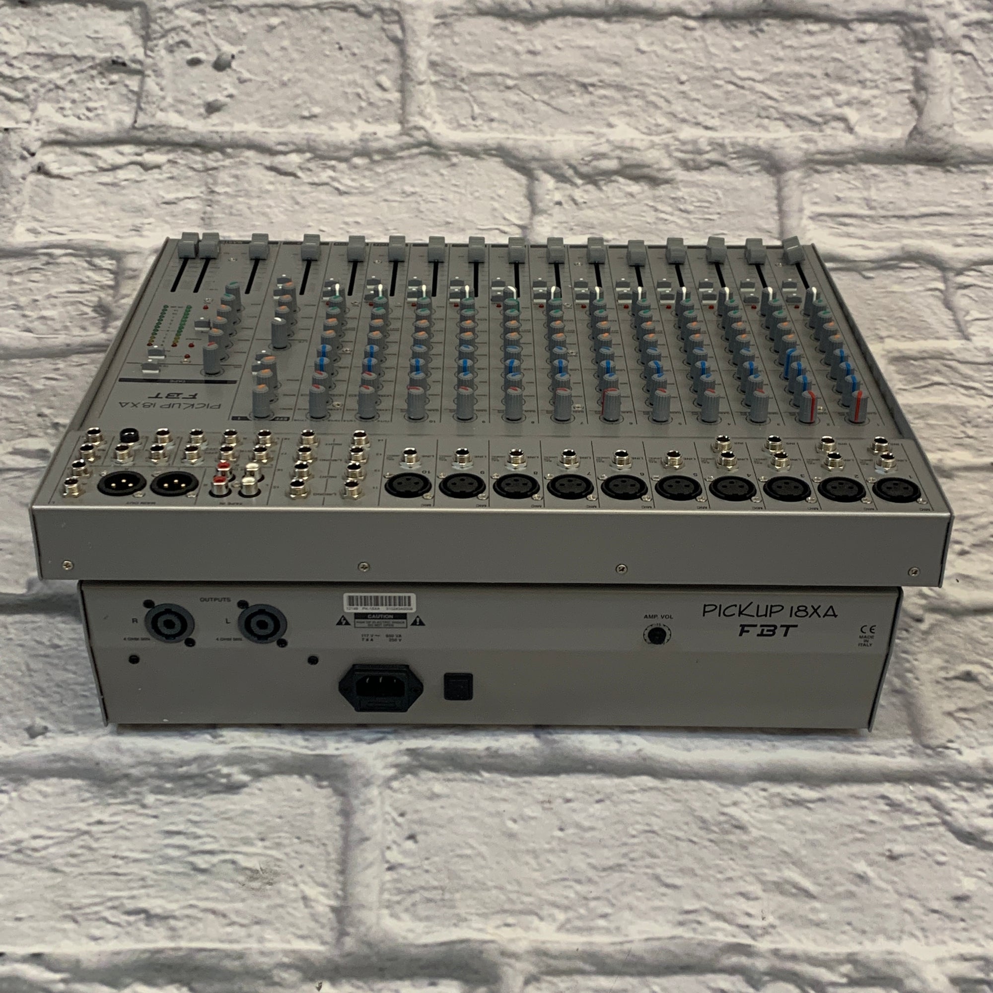 Fbt Combiners FBT Pickup 18-Channel Powered Mixer - Evolution Music