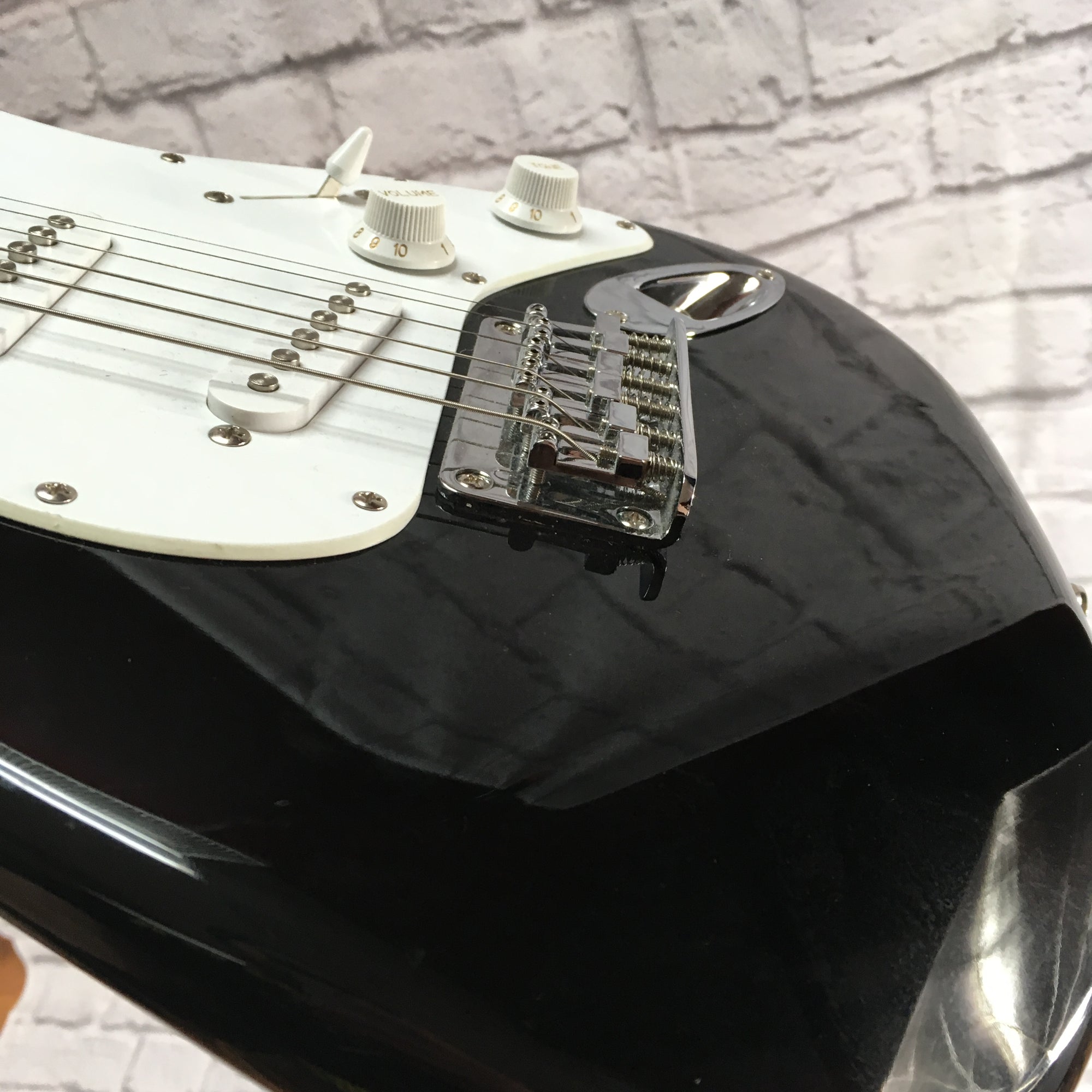Squier MINI Stratocaster Electric Guitar
