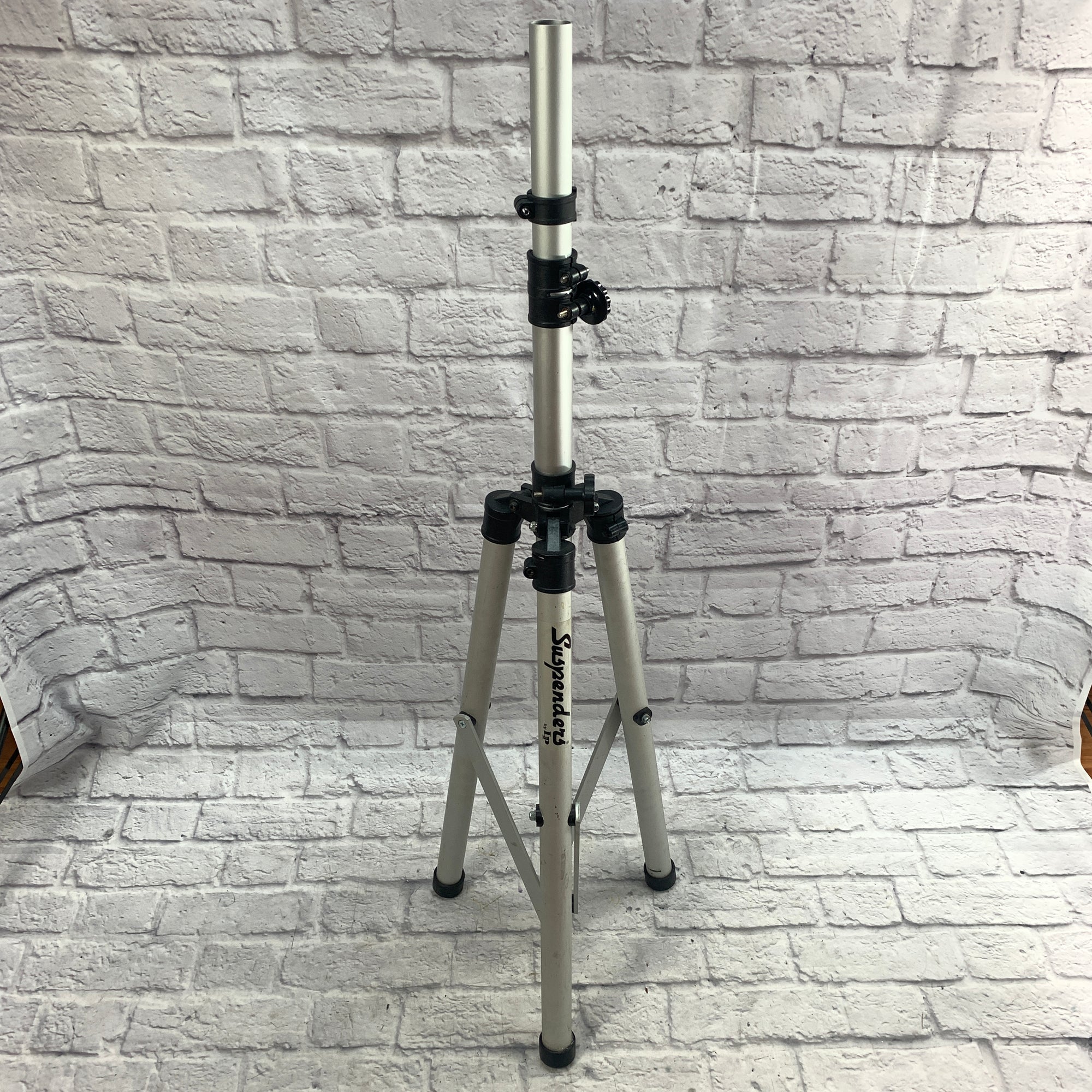 Suspenders by LP Speaker Stand