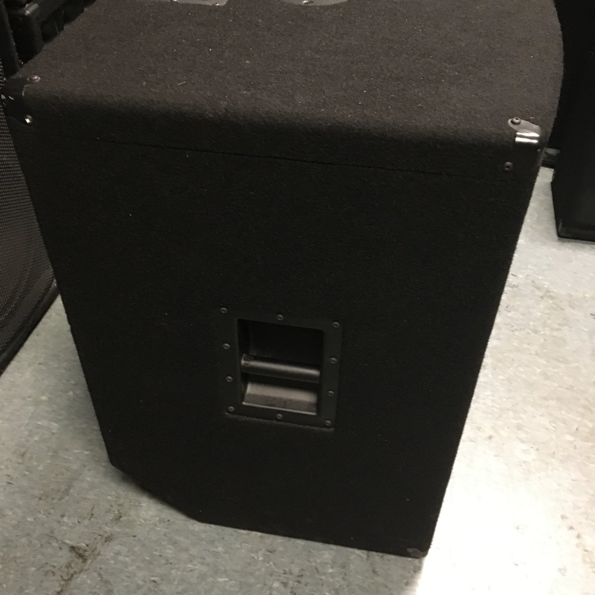 Yorkville LS801P Active Powered 18 Subwoofer