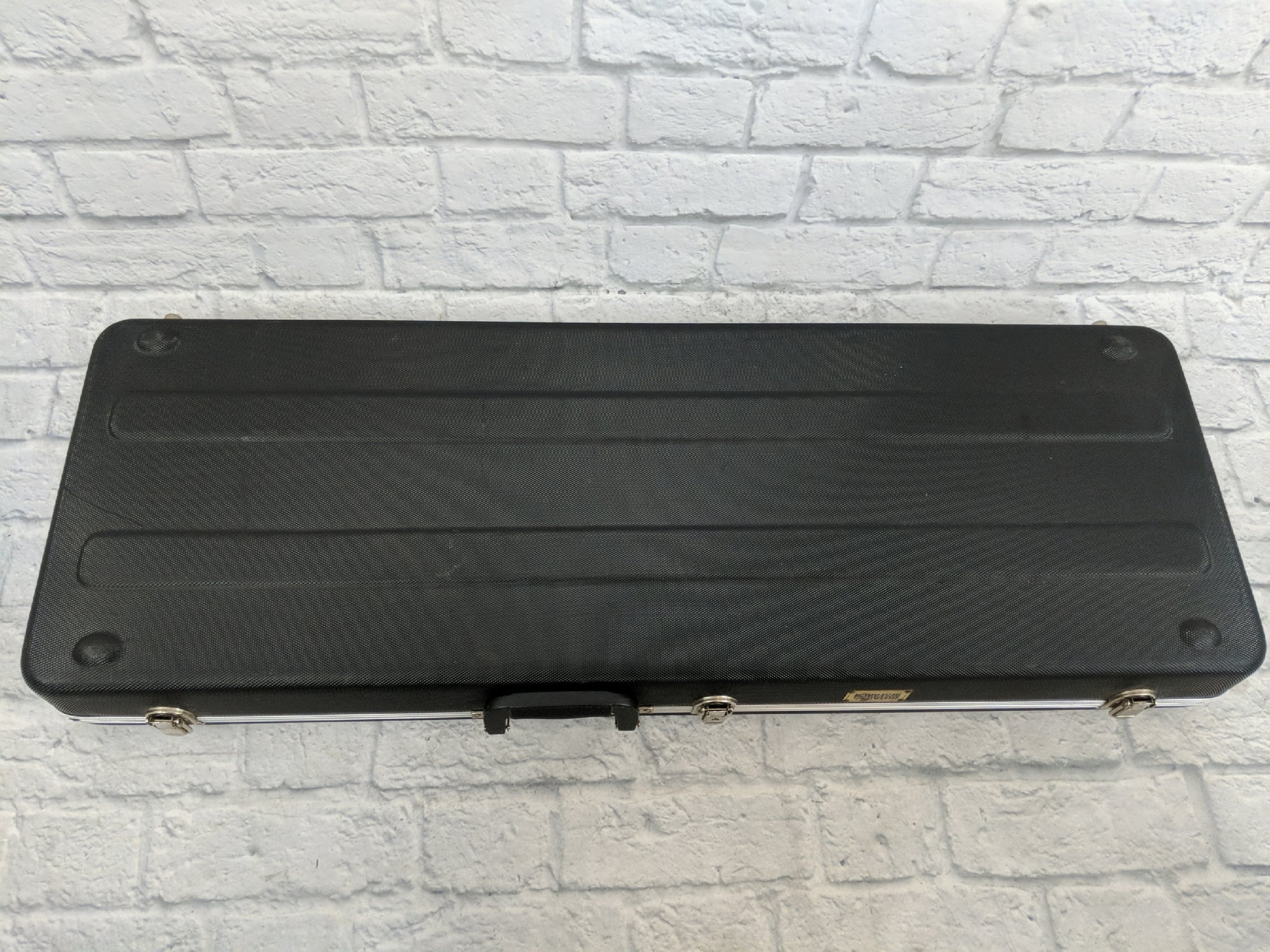 Guitar Research Deluxe Universal Electric Guitar Hardshell Case
