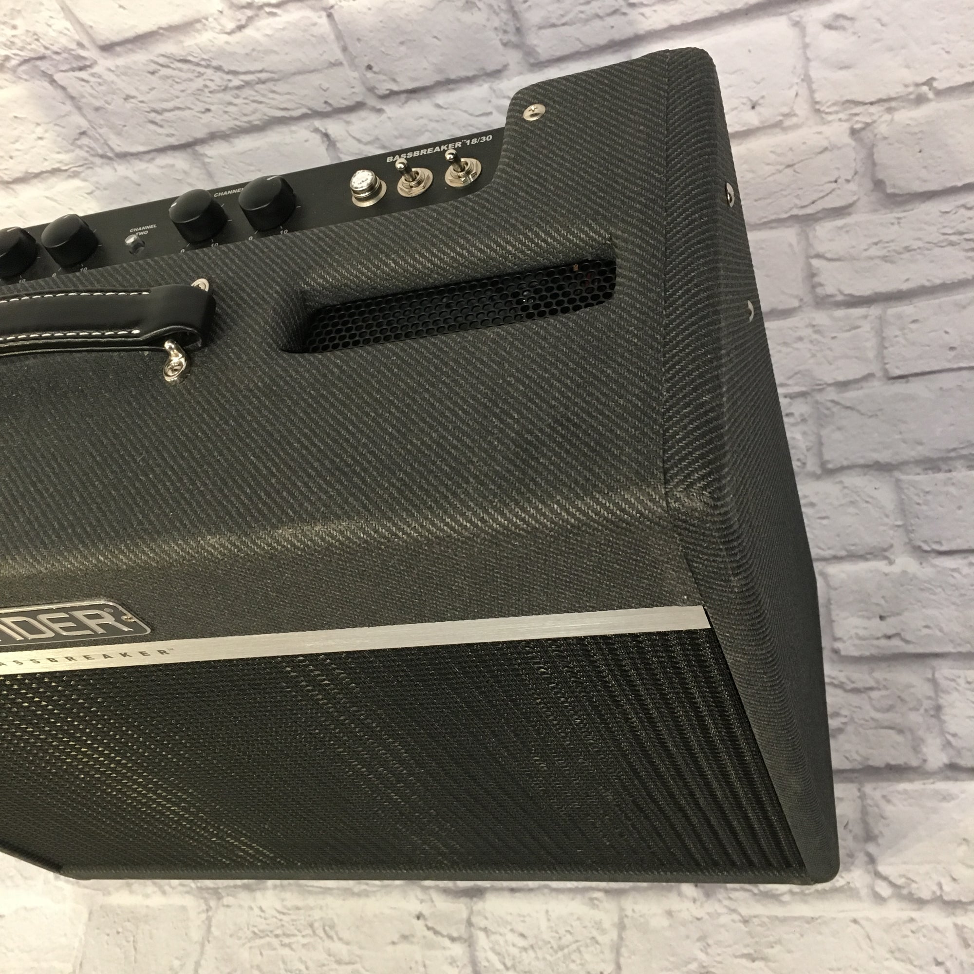 Fender Bassbreaker 18/30 212 Tube Combo Amplifier