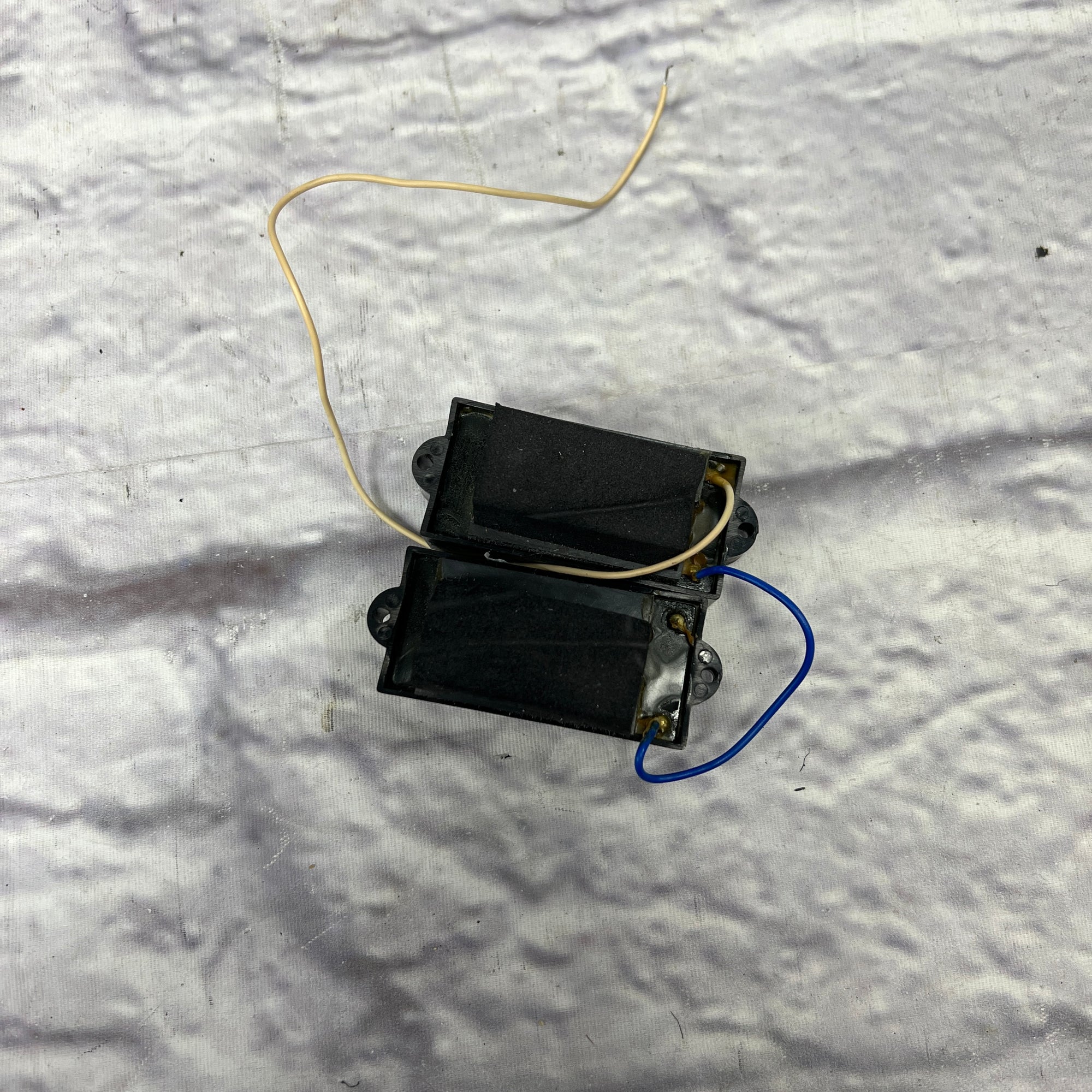 Unknown 11.04k P Bass Pickup Set