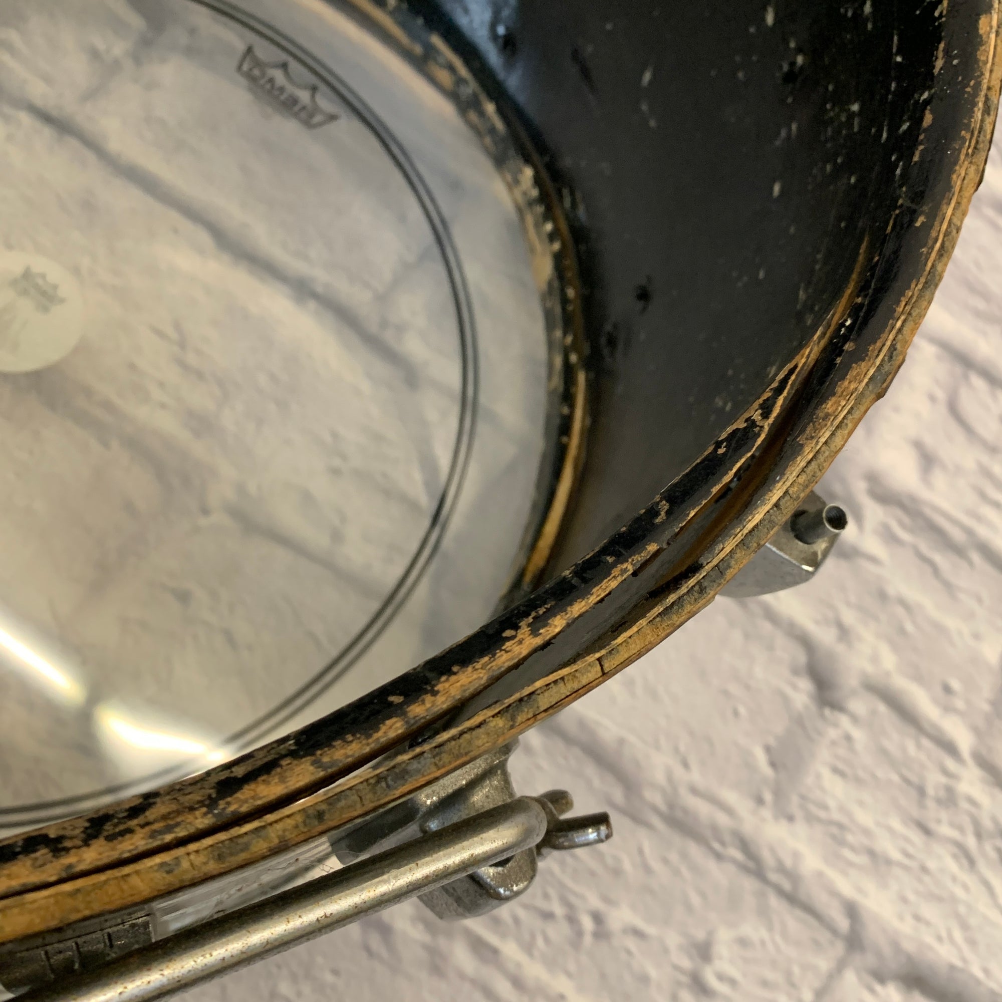 1960s Ludwig 22" Bass Drum w/ Tom Mount Black Oyster Pearl