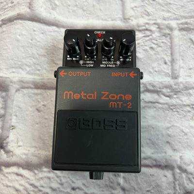 Boss MT2 Metal Zone Distortion Pedal