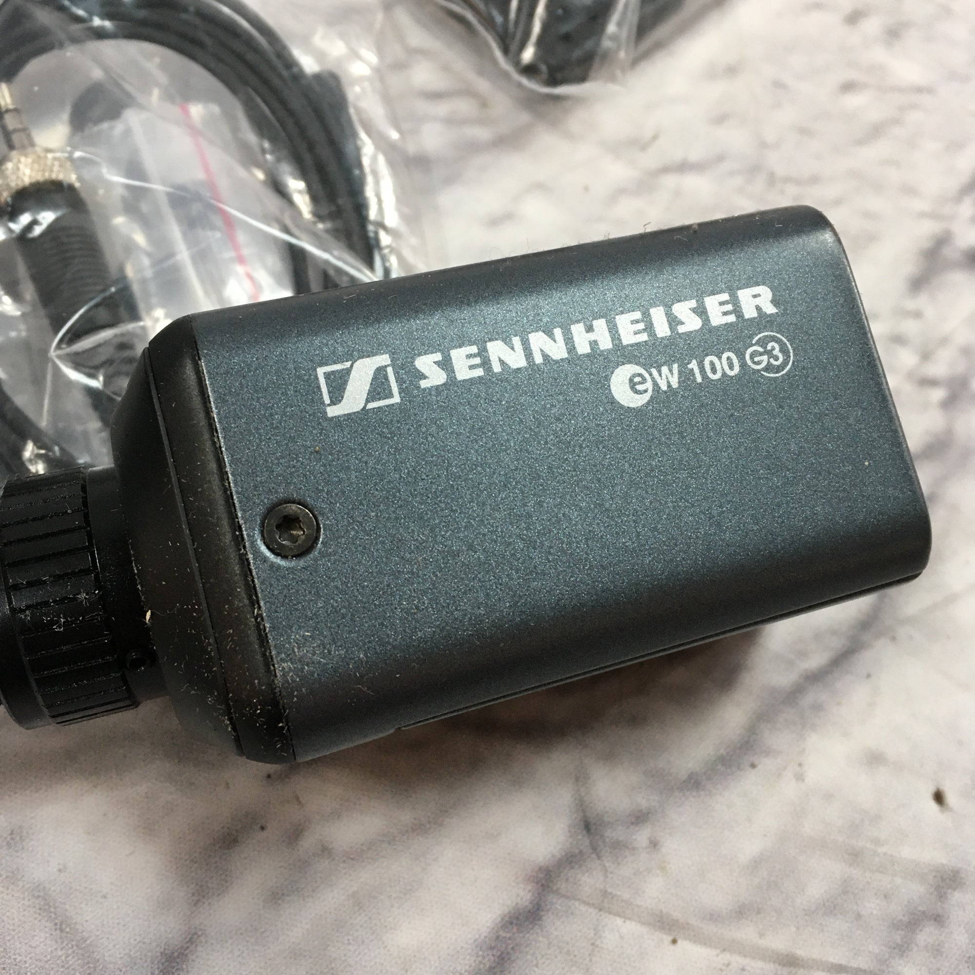 Sennheiser EW 100-ENG G3 Camera Broadcast Wireless Microphone Set - A Band
