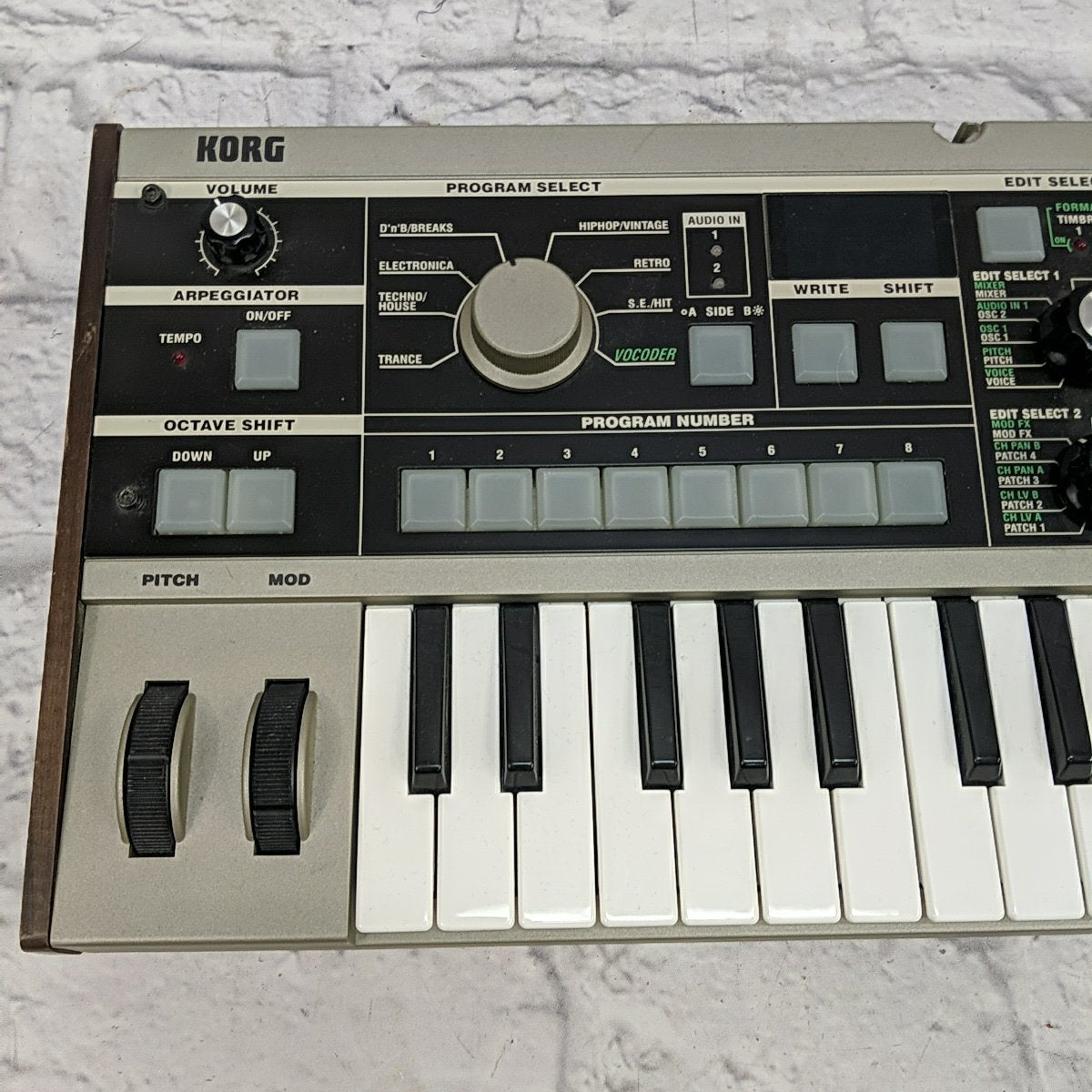 Korg MicroKorg Synth with Vocoder