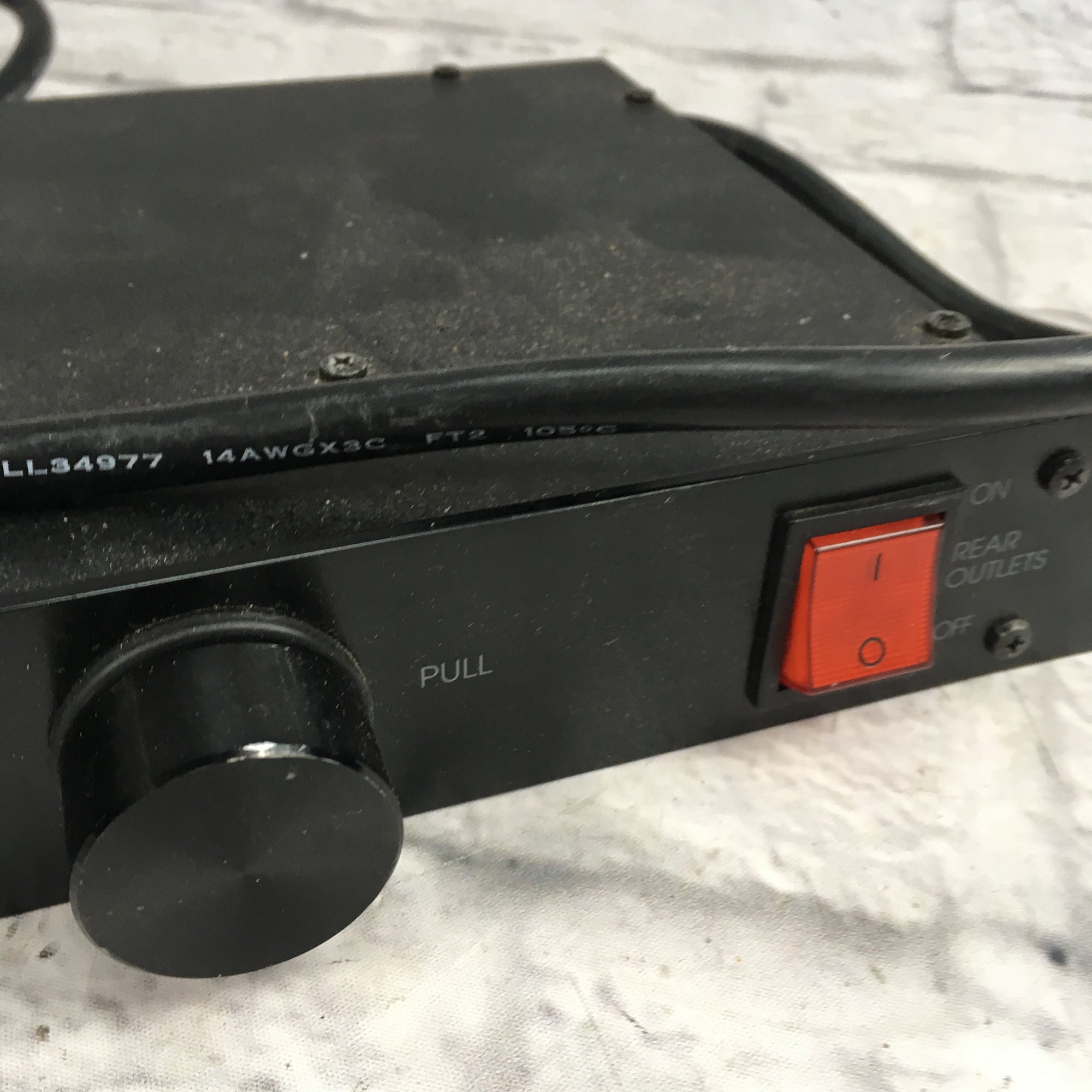 RackRider RR-15 Power Conditioner