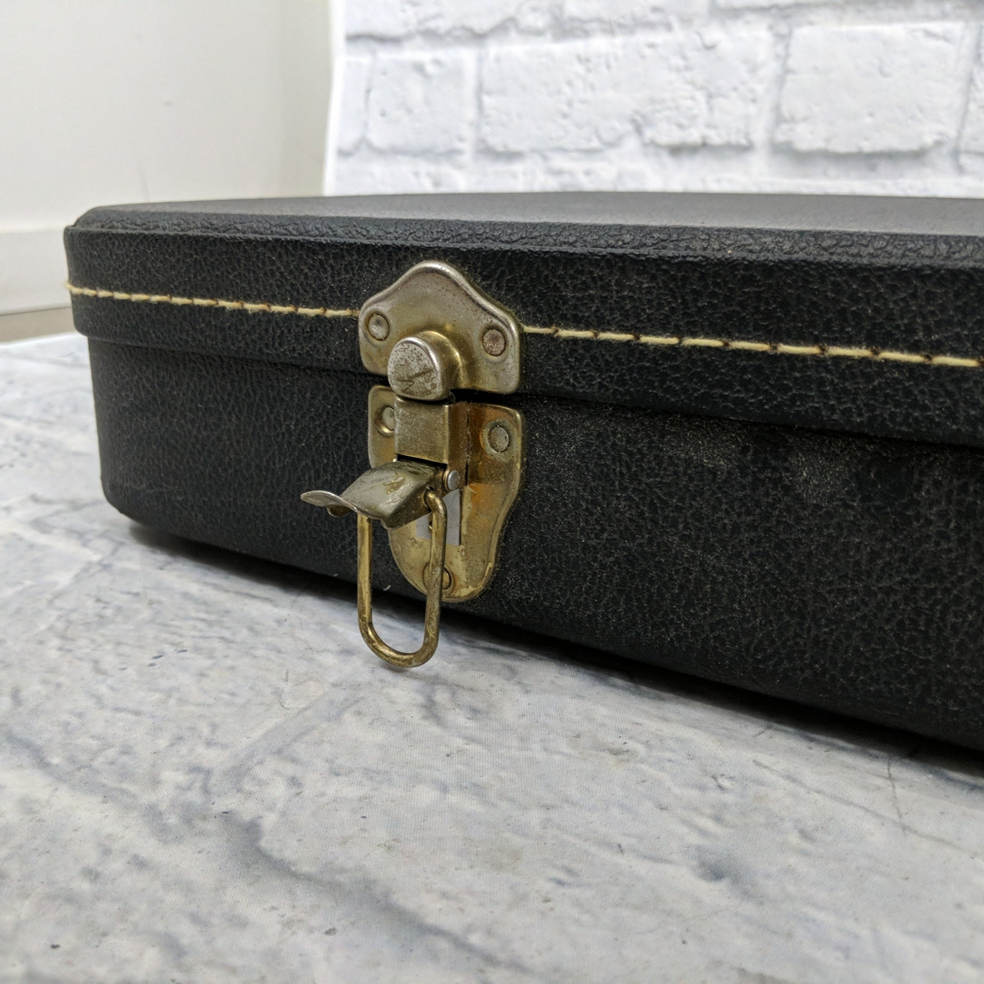 Unknown Hard Electric Guitar Case