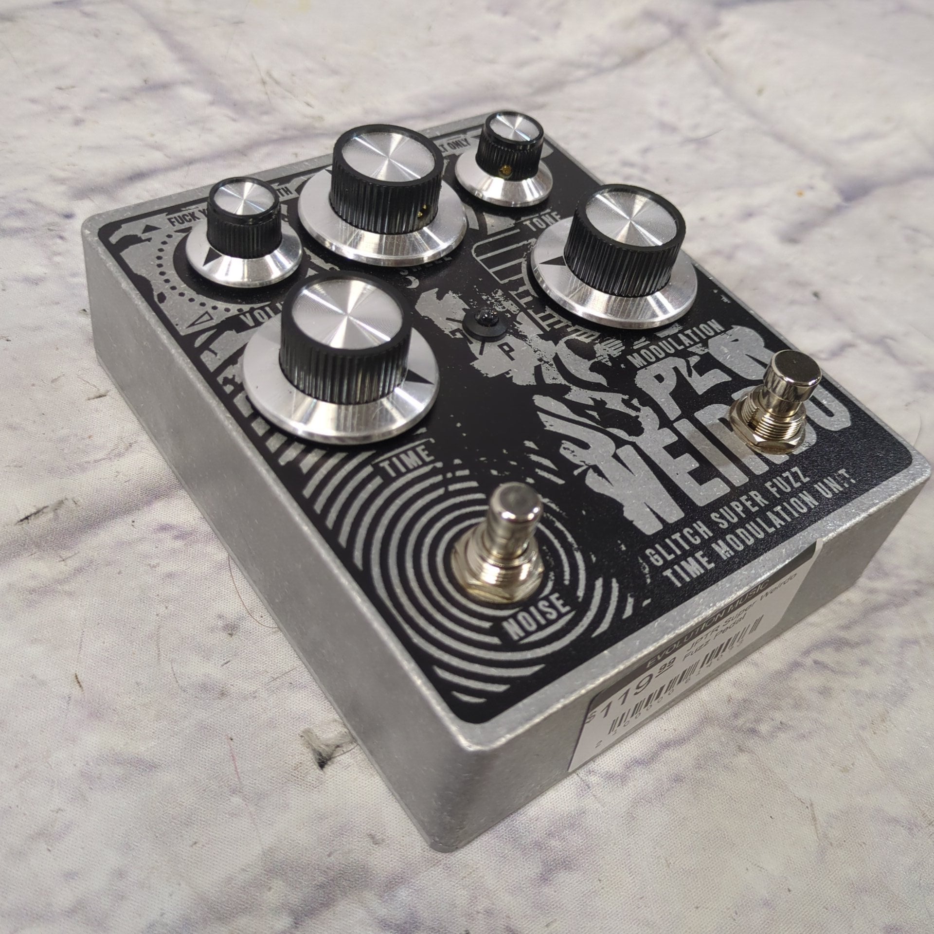 JPTR Super Weirdo Fuzz Pedal