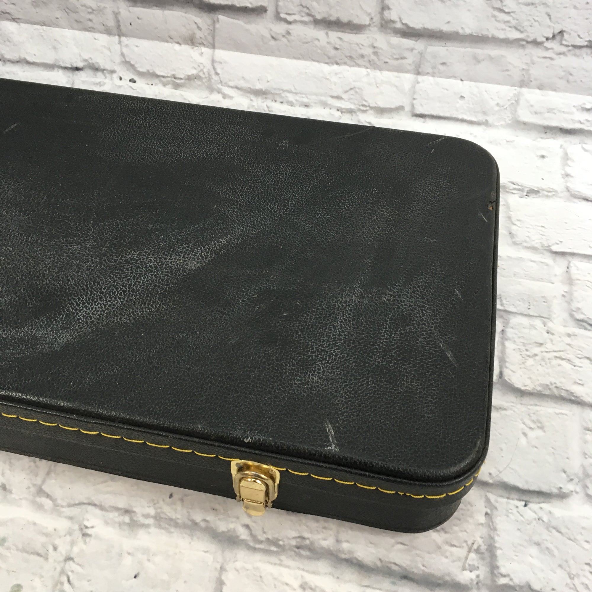 Unknown Black Hardshell Electric Guitar Case