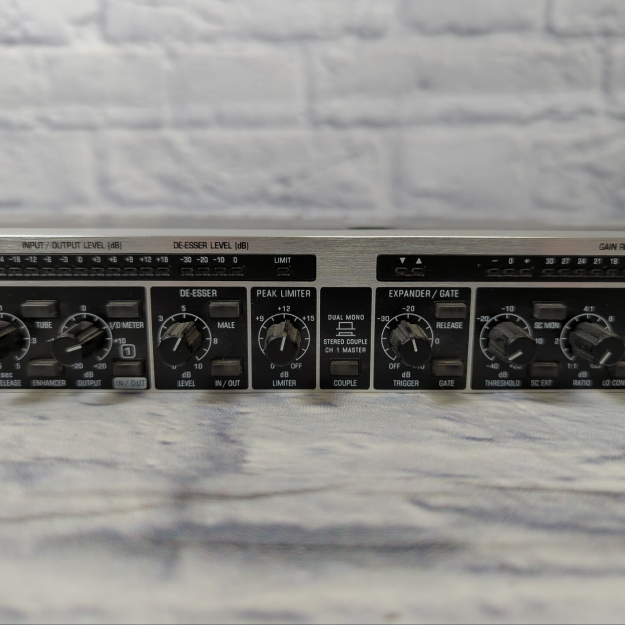 Behringer MDX2600 Composer Pro-XL Rack Compressor / Limiter