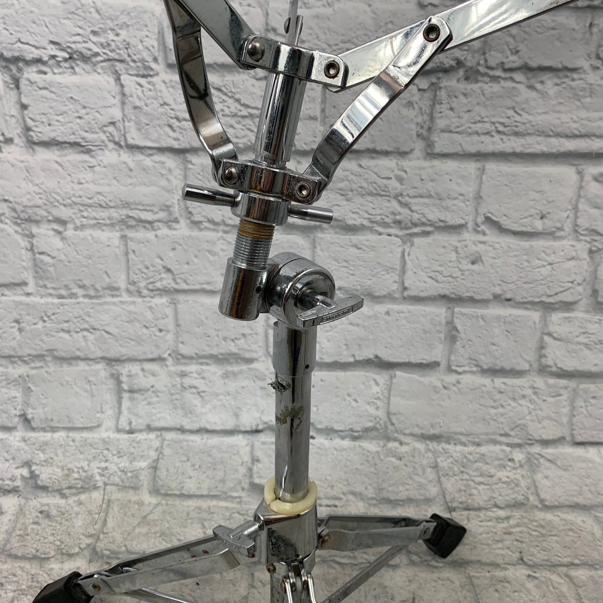 Vintage Ludwig Snare Stand