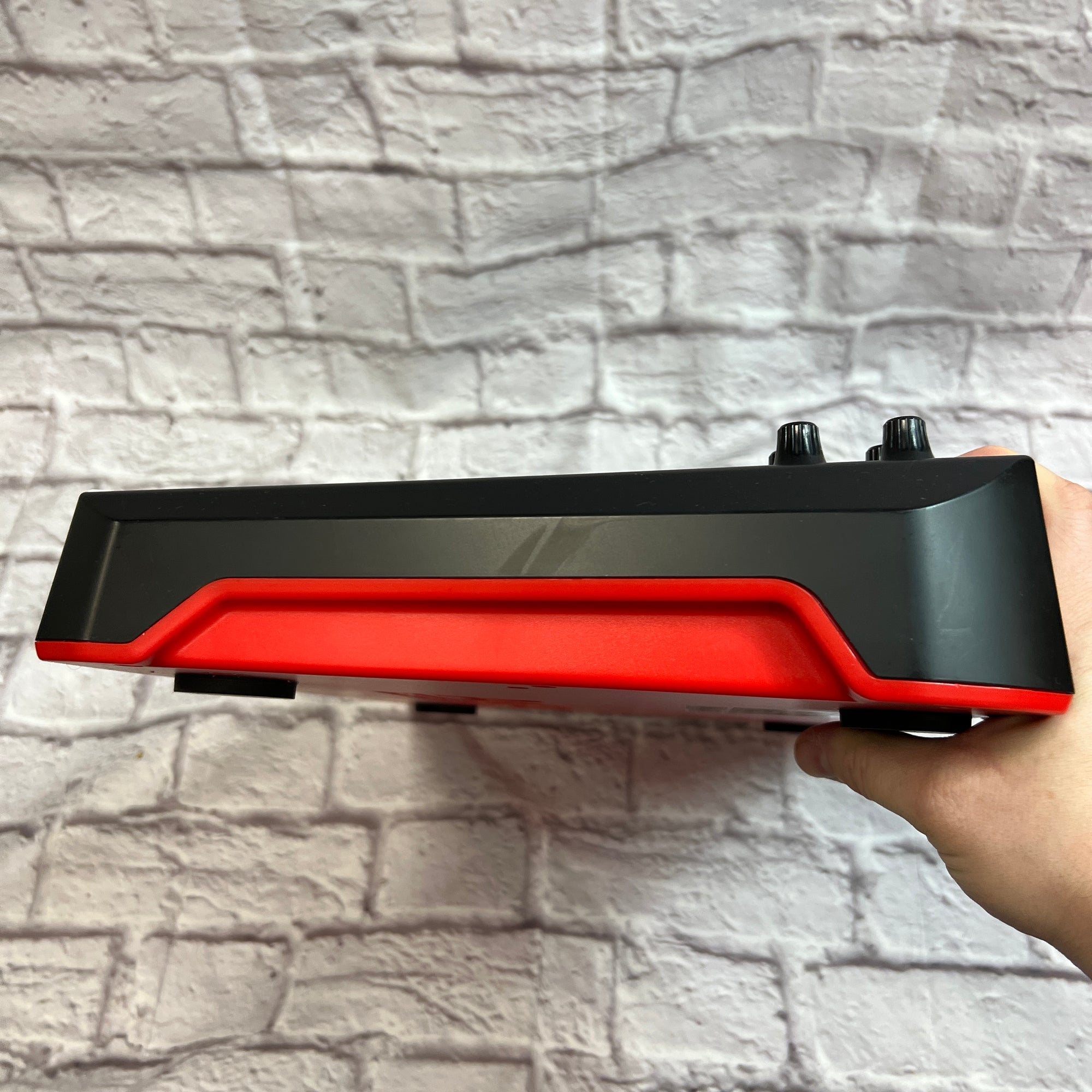 Akai MPK 225 Midi Controller