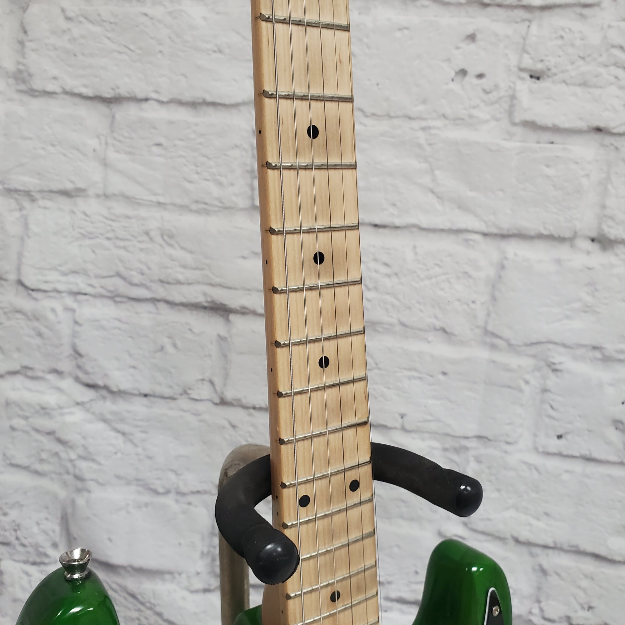 Unknown Strat Style Electric Guitar Trans Green